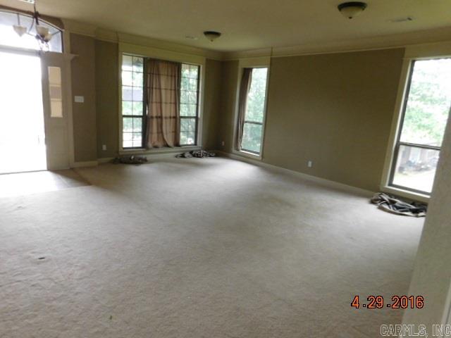 MILLERS CROSSING - Residential