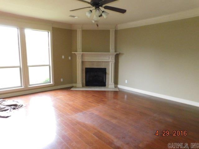 MILLERS CROSSING - Residential