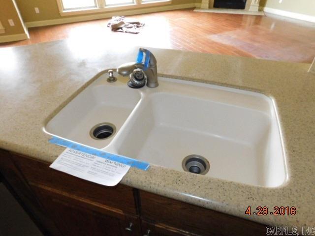 MILLERS CROSSING - Residential