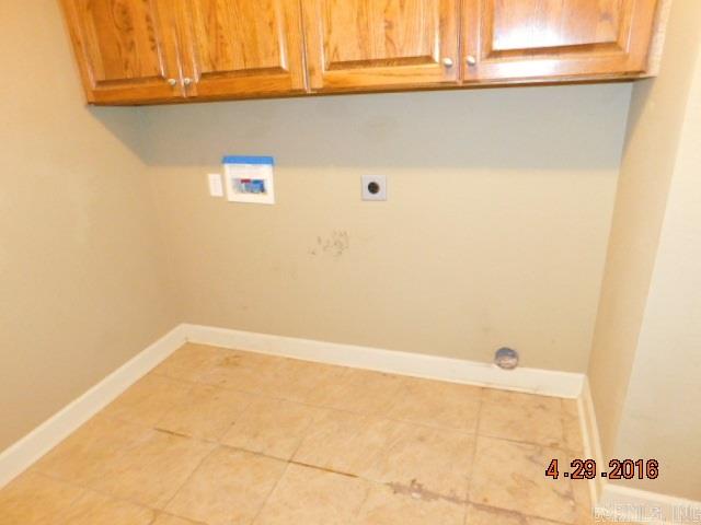 MILLERS CROSSING - Residential