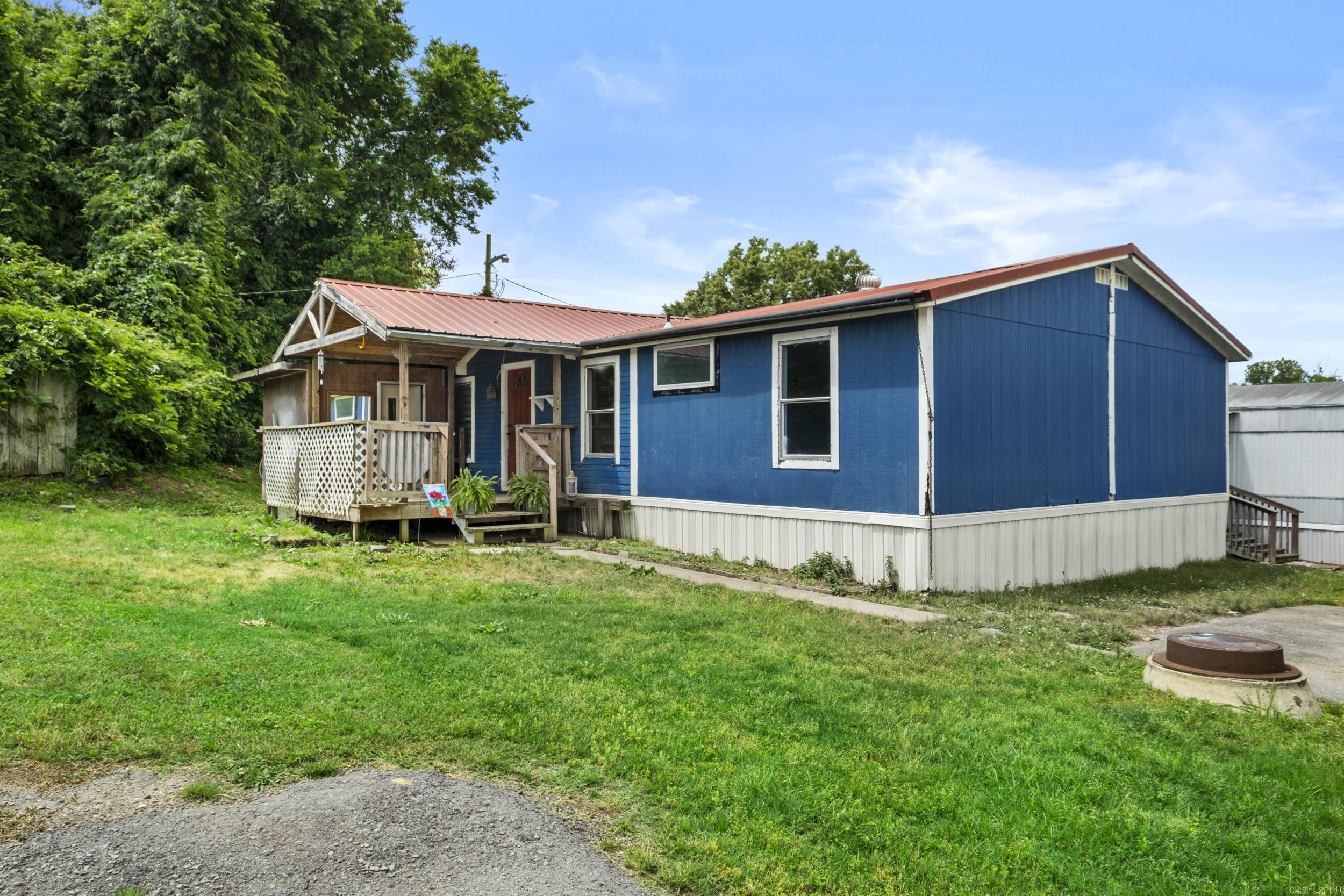 HURRICANE LAKE EST - Residential