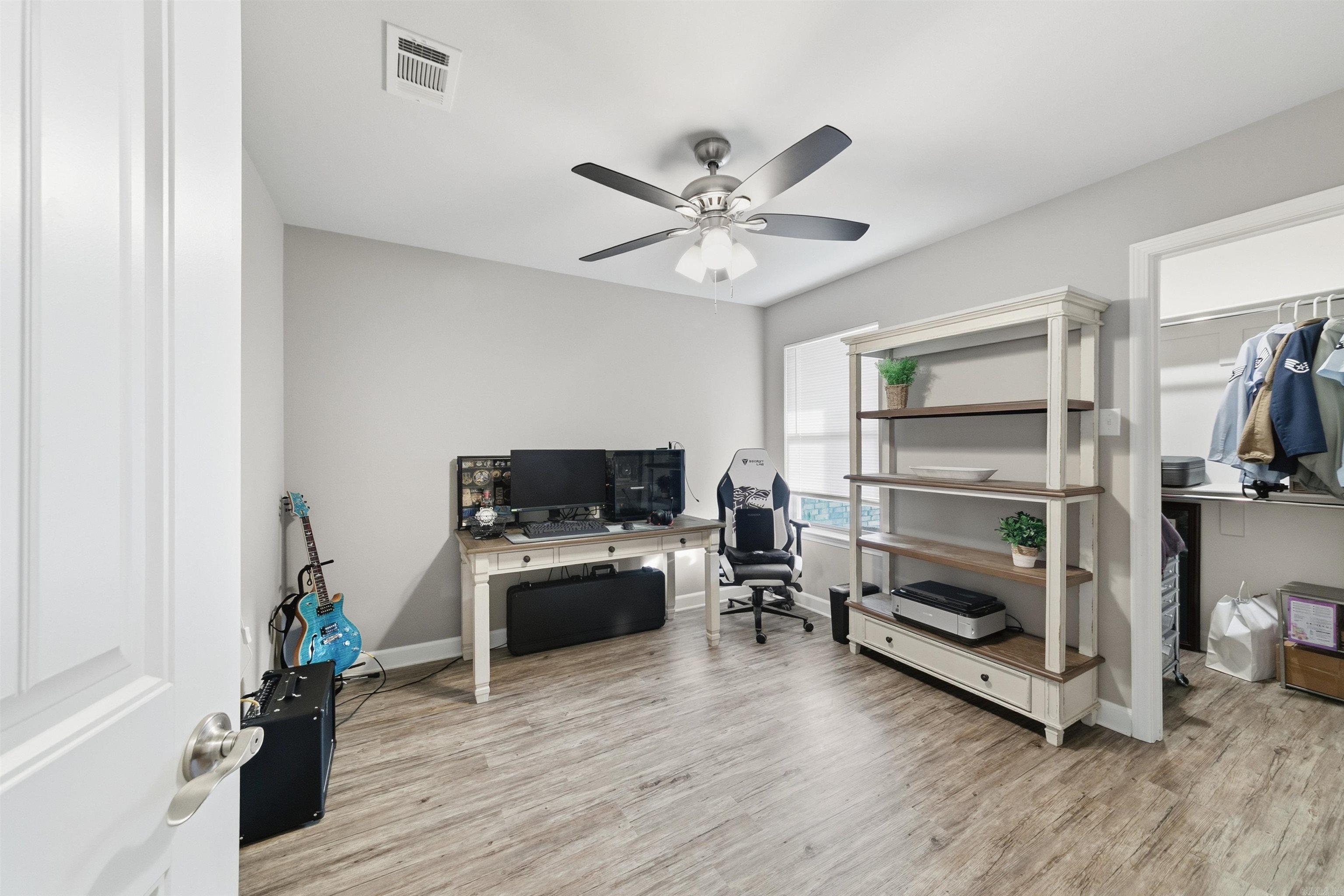 DEERFIELD ESTATES - Residential