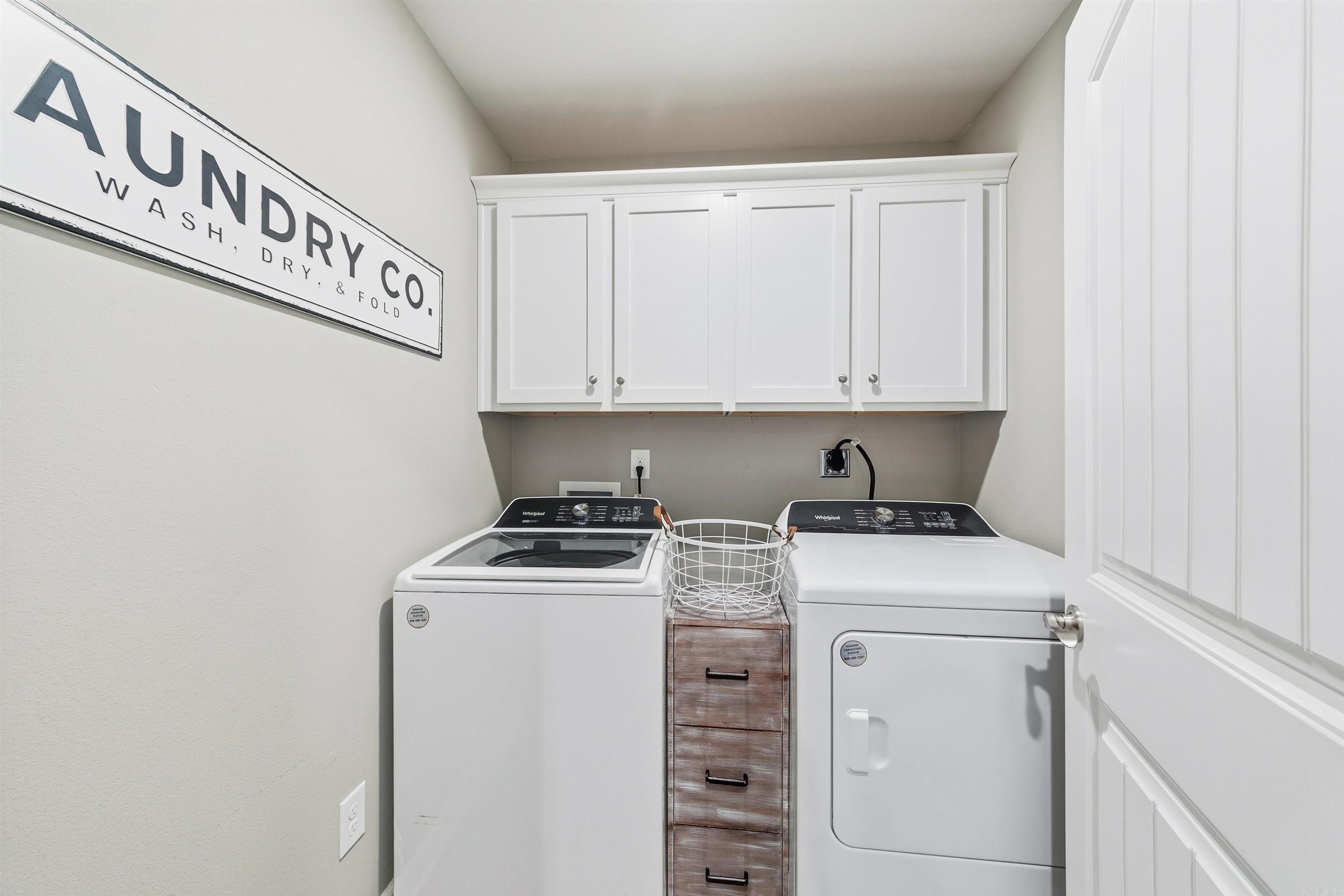 DEERFIELD ESTATES - Residential