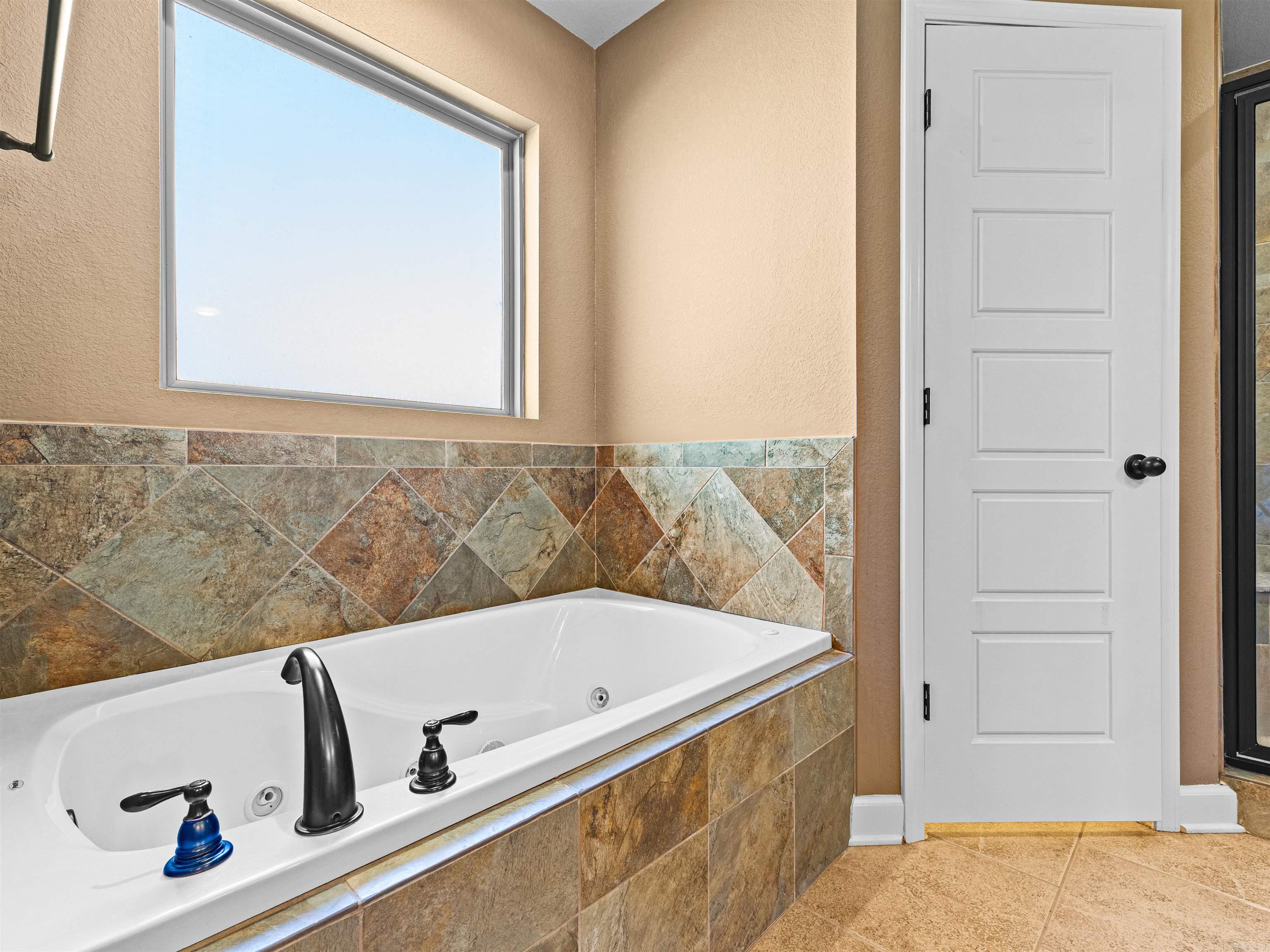 BOBWHITE - Residential