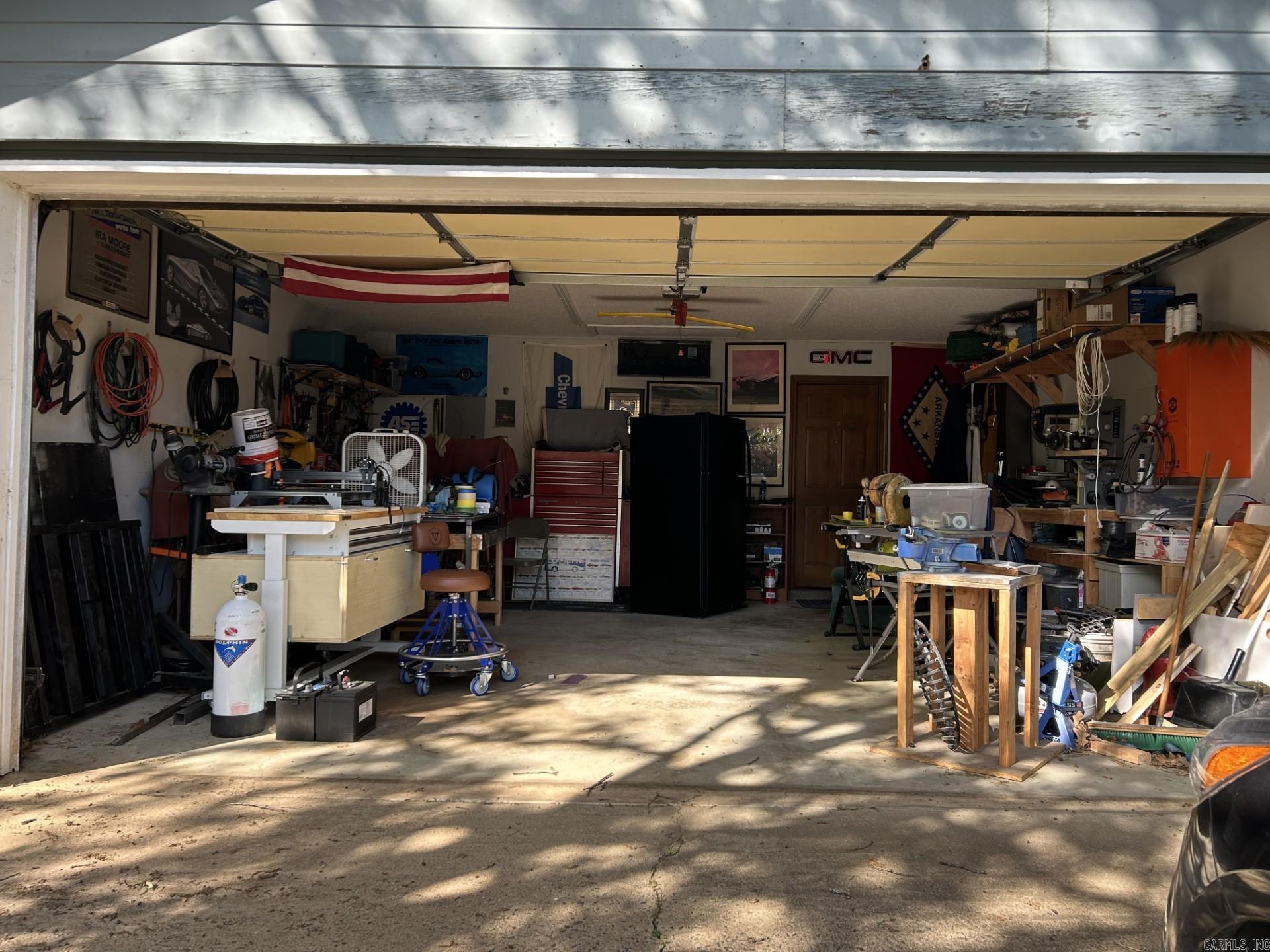 INDIAN HILLS - Residential