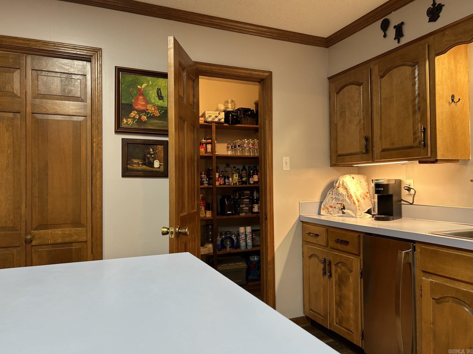 INDIAN HILLS - Residential