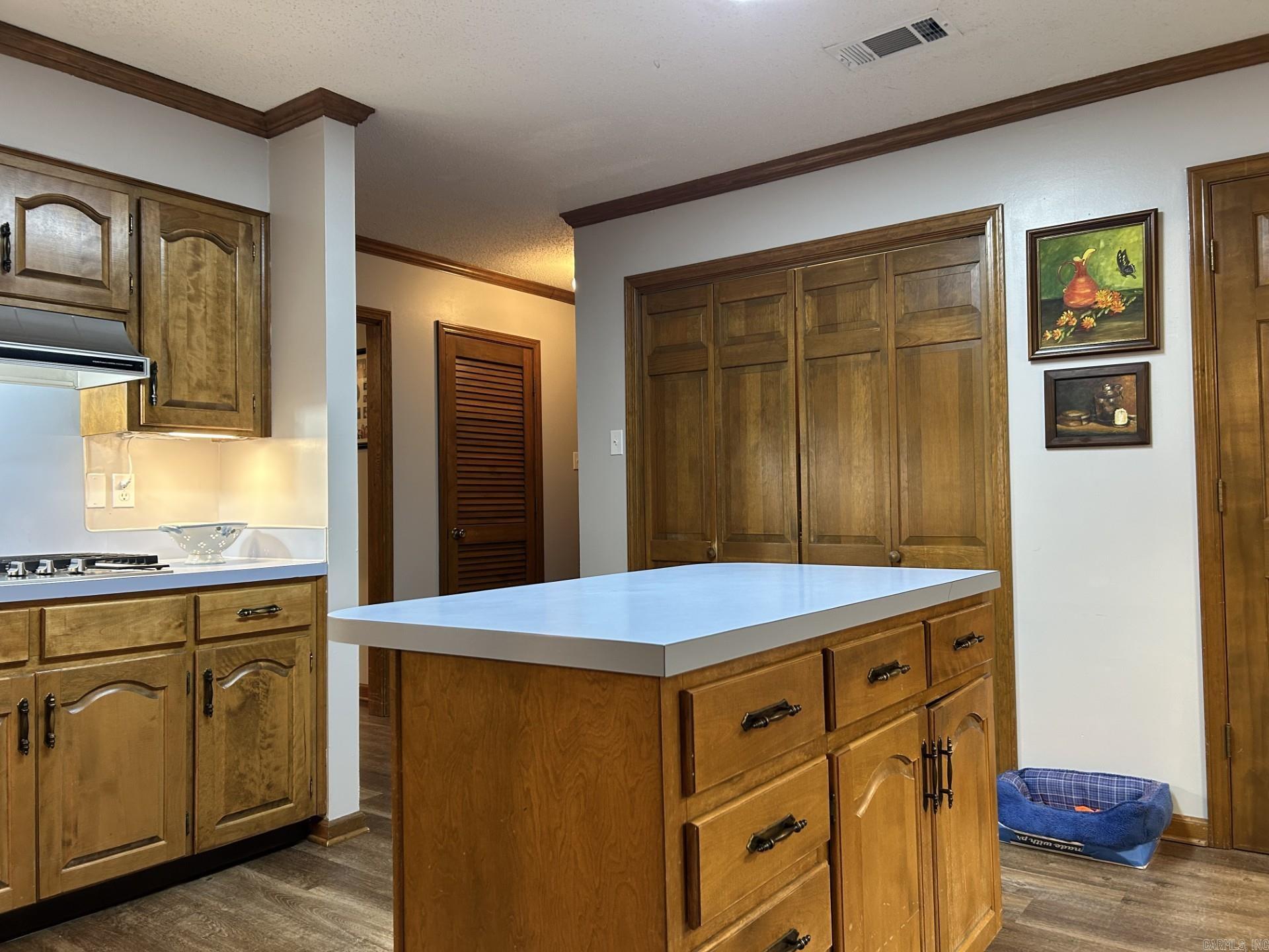 INDIAN HILLS - Residential