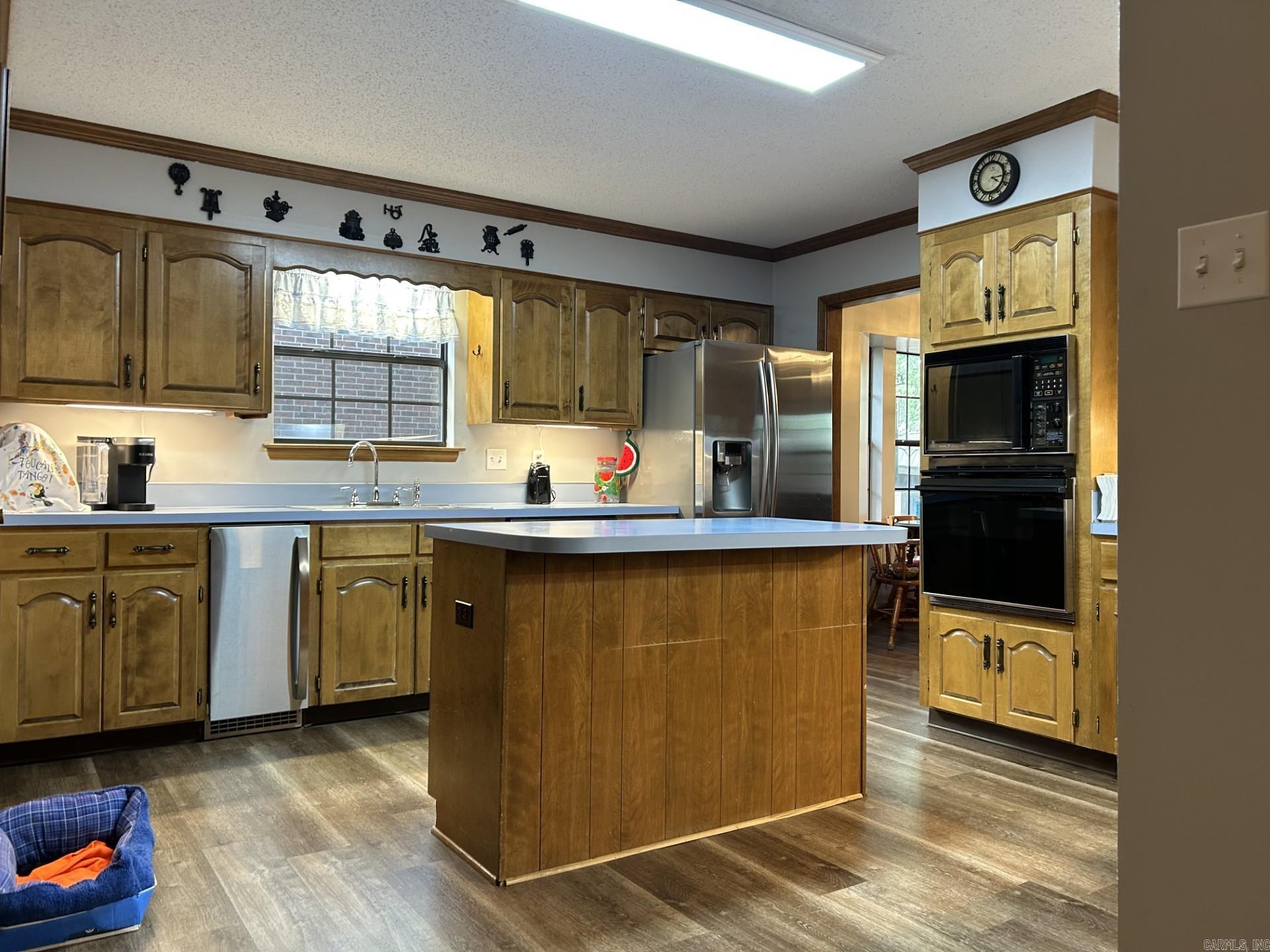 INDIAN HILLS - Residential