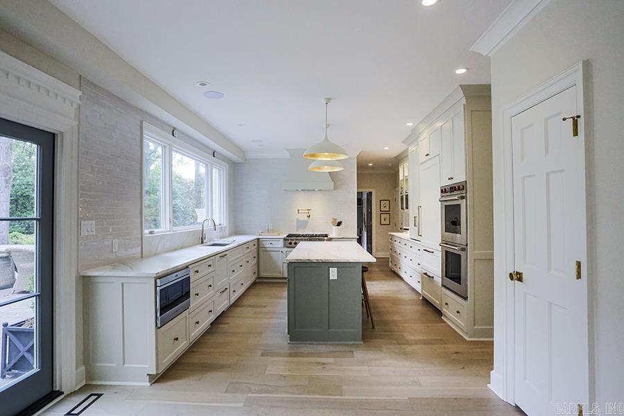 PLEASANT VALLEY - Residential