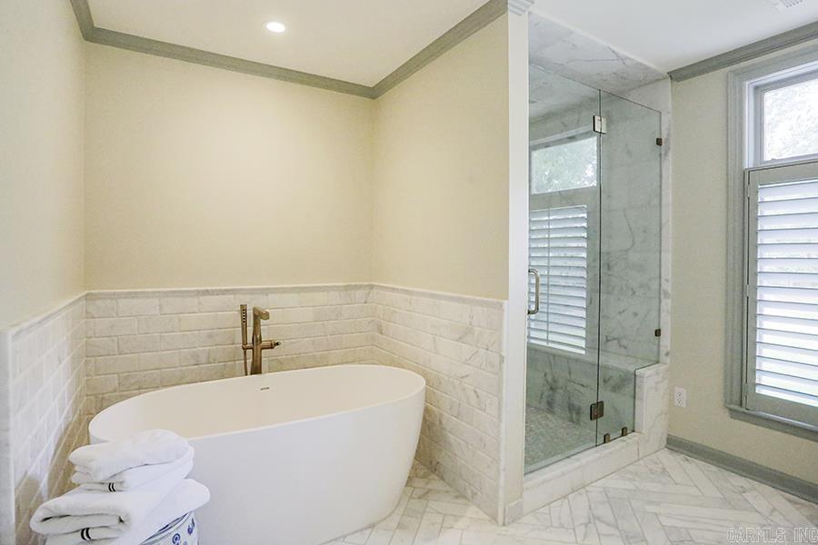 PLEASANT VALLEY - Residential