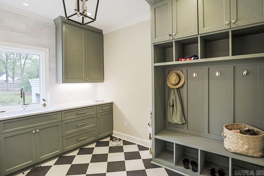 PLEASANT VALLEY - Residential