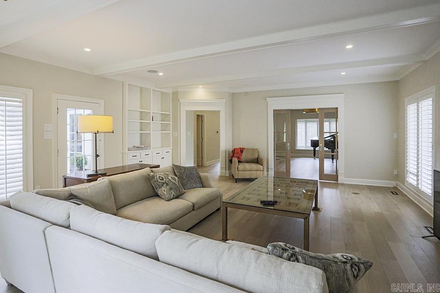 PLEASANT VALLEY - Residential