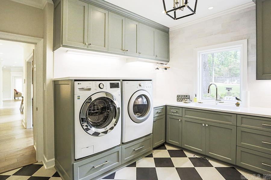 PLEASANT VALLEY - Residential