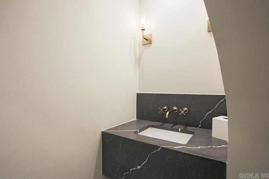 PLEASANT VALLEY - Residential