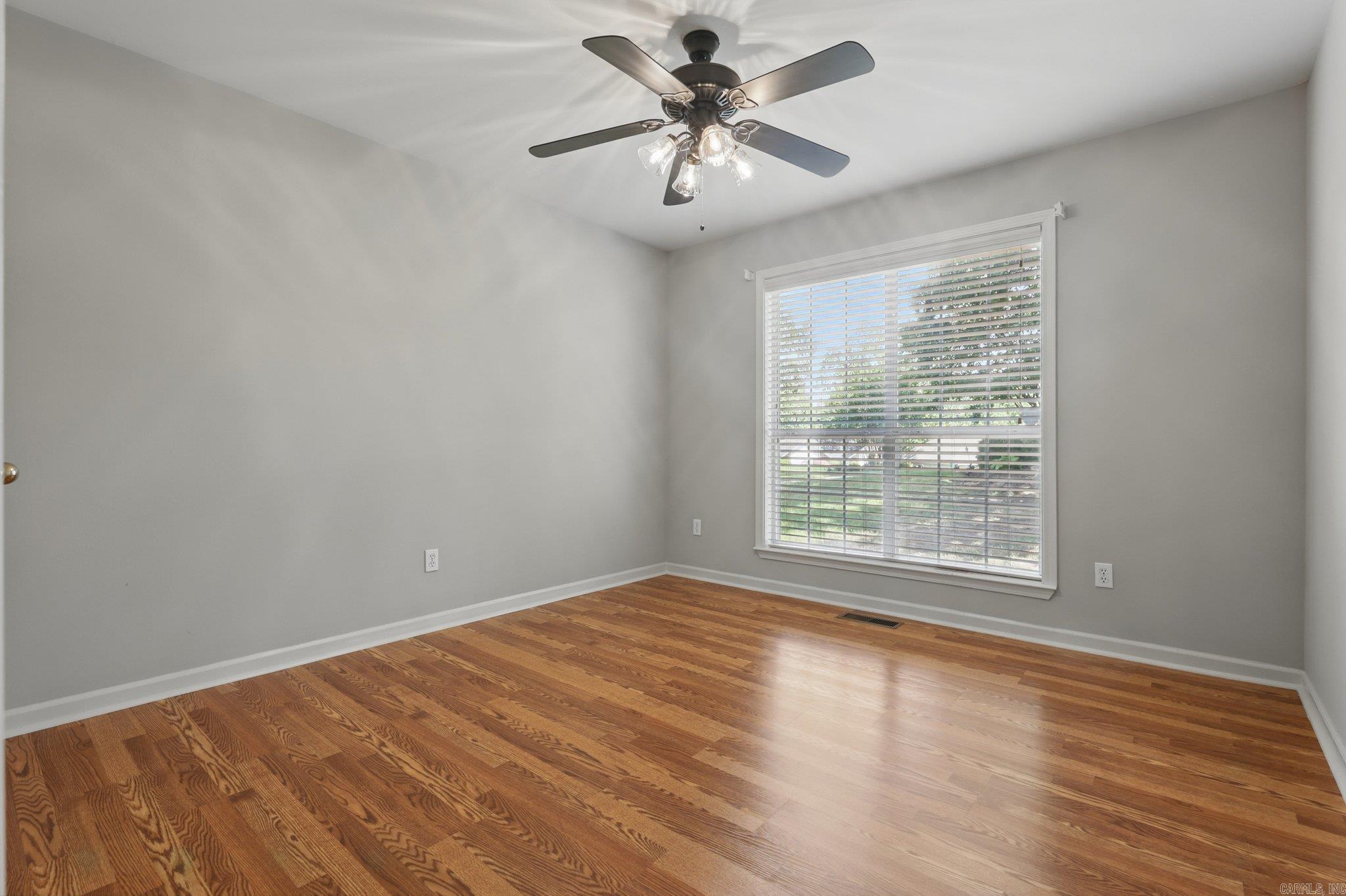 GOLDEN OAKS SUB - Residential