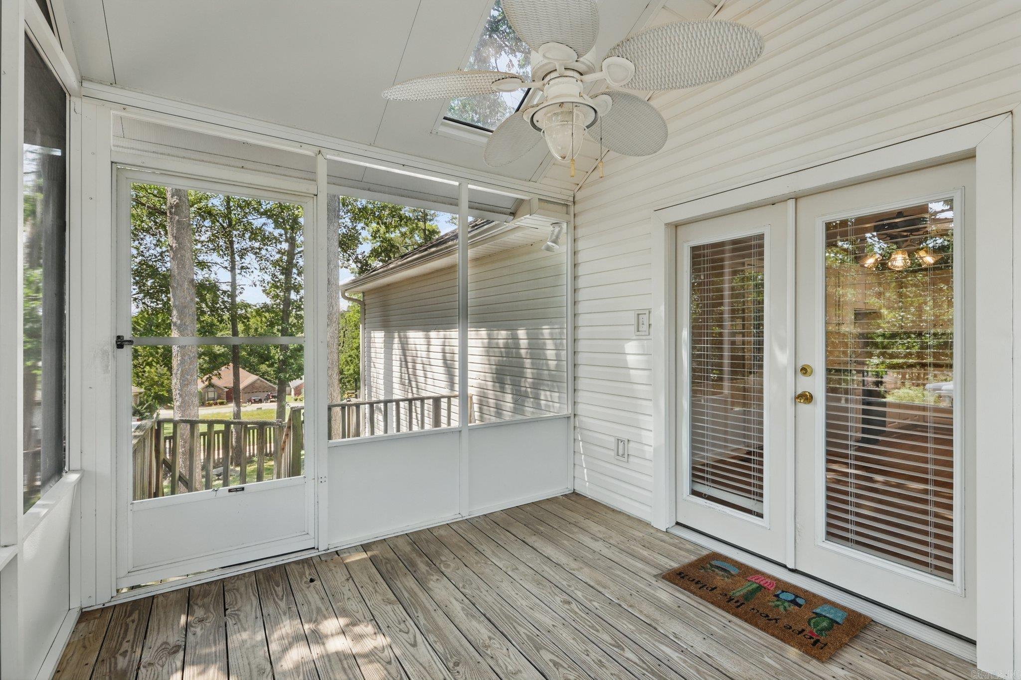 GOLDEN OAKS SUB - Residential