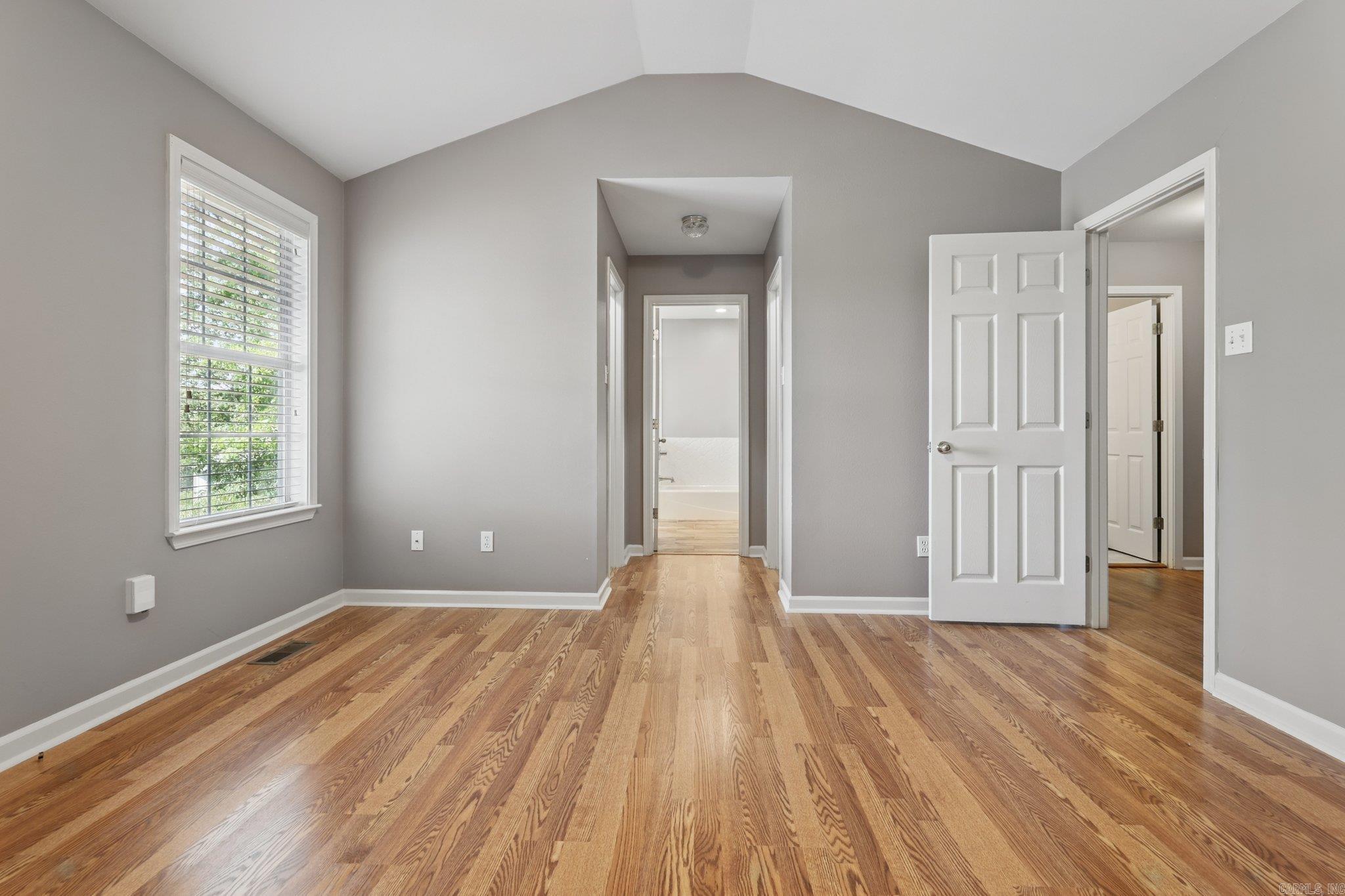 GOLDEN OAKS SUB - Residential