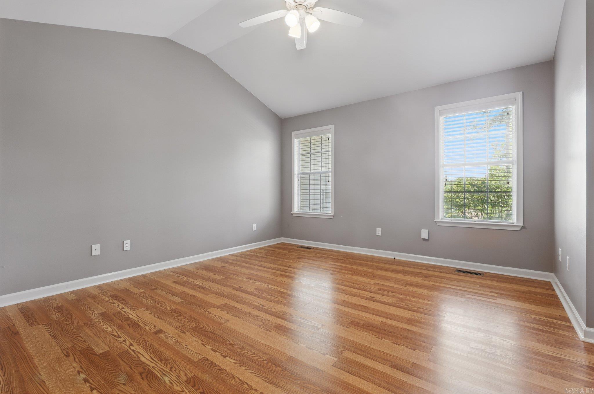 GOLDEN OAKS SUB - Residential