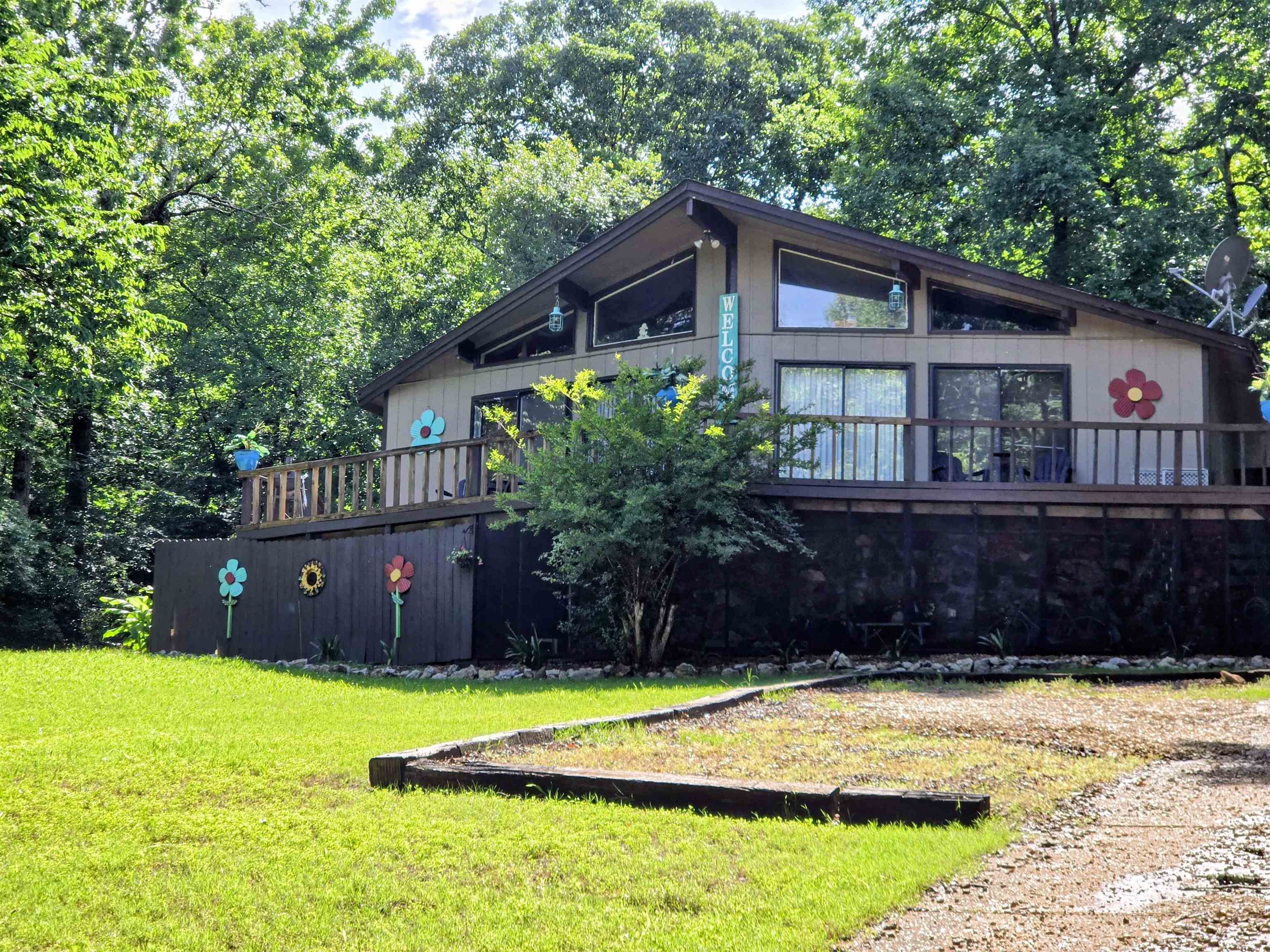 THUNDERBIRD - Residential