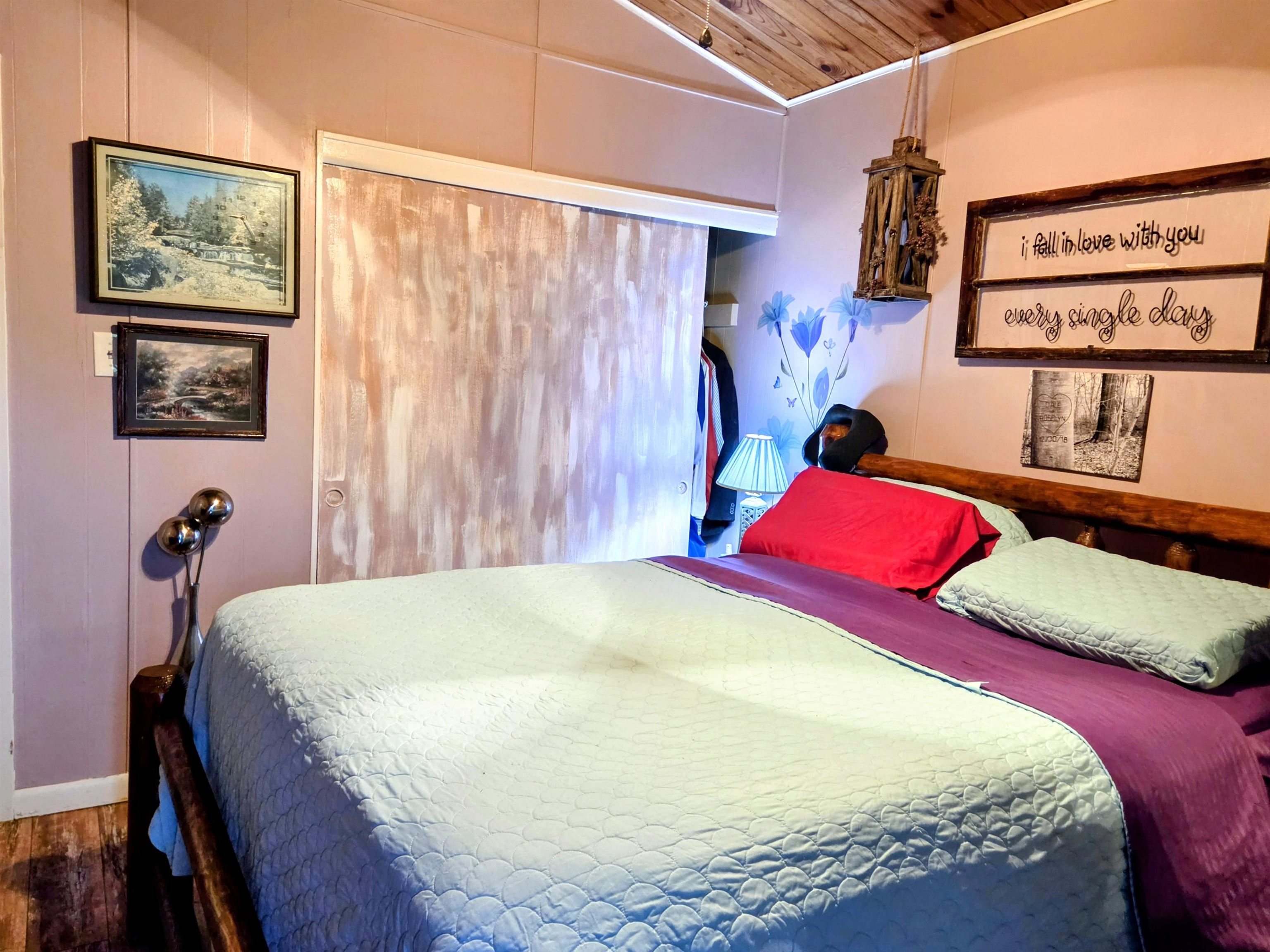 THUNDERBIRD - Residential