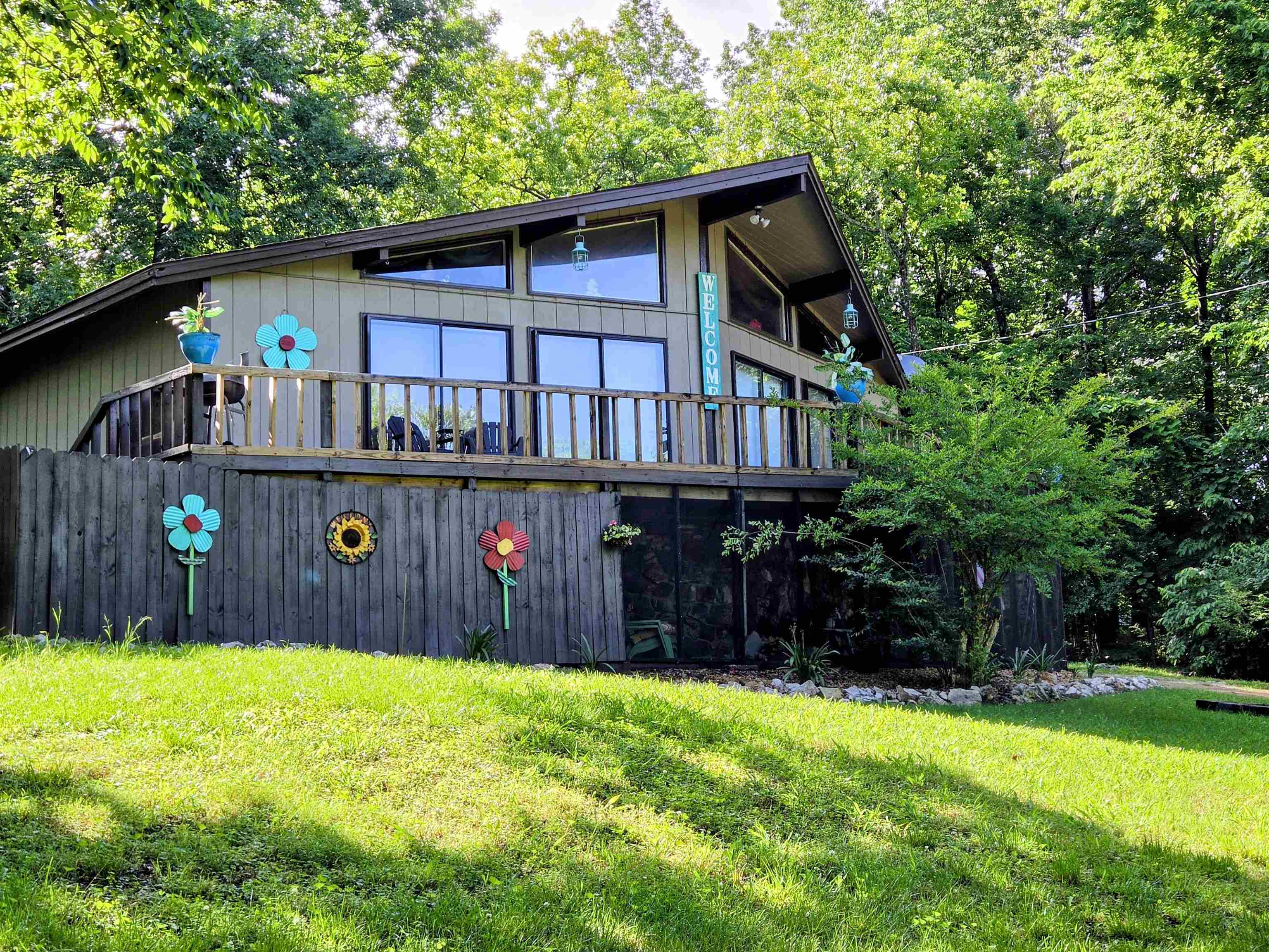 THUNDERBIRD - Residential