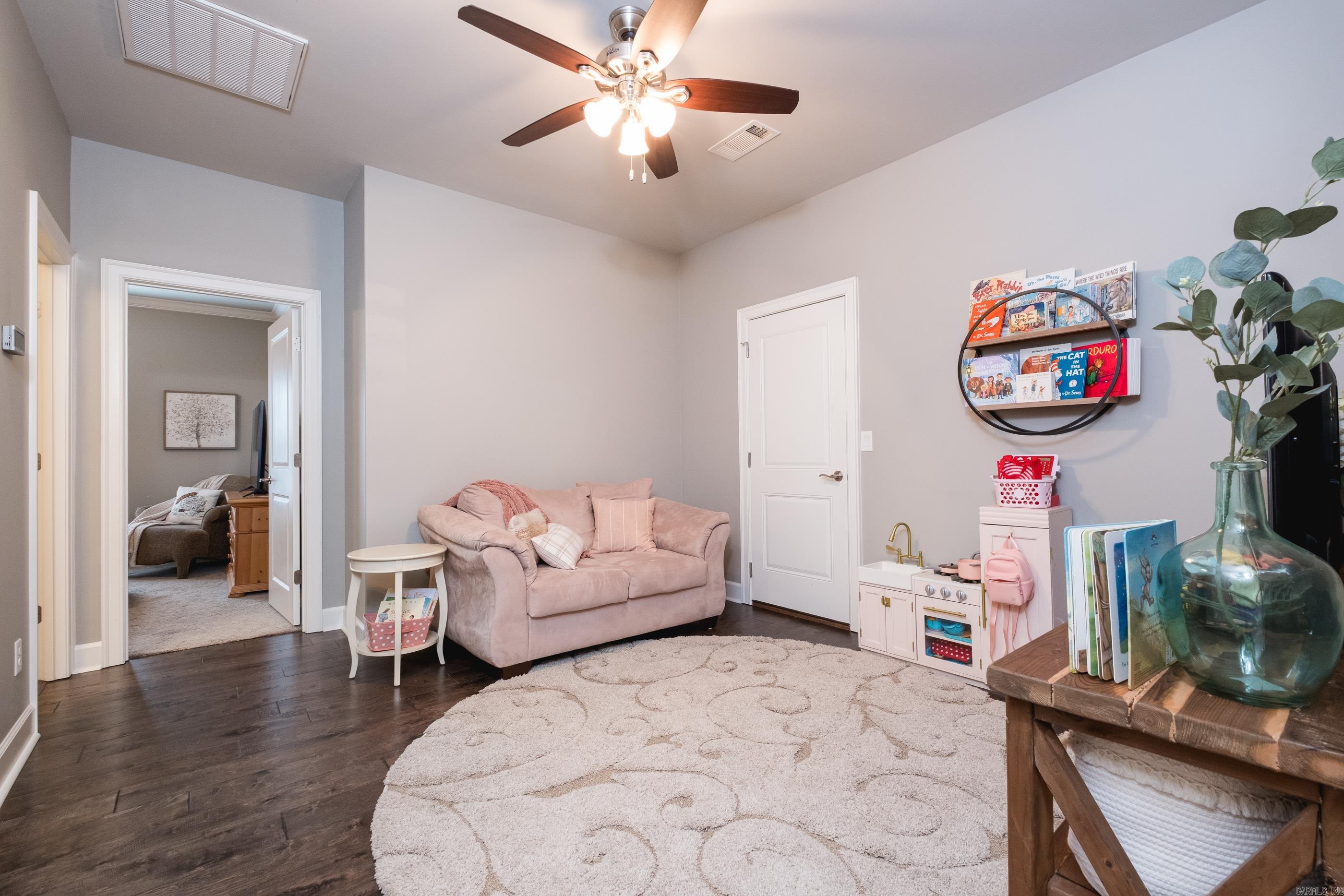 WILDWOOD PLACE - Residential