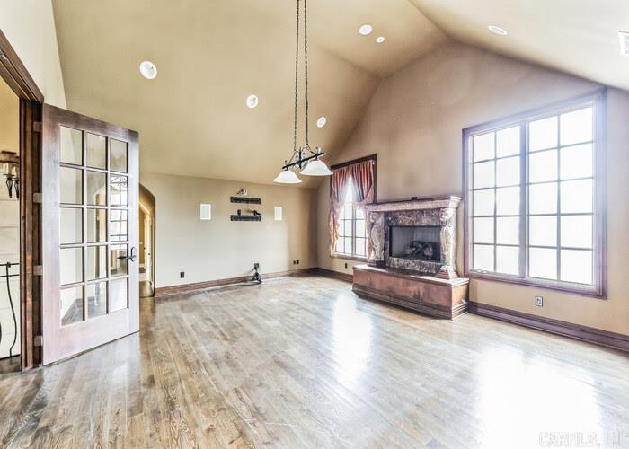 CHAMPIONS GOLF & CC-ROGERS - Residential