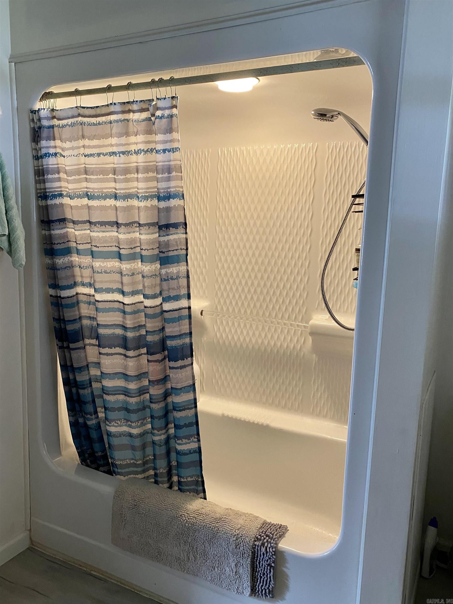 GREEN VALLEY ACRES - Residential