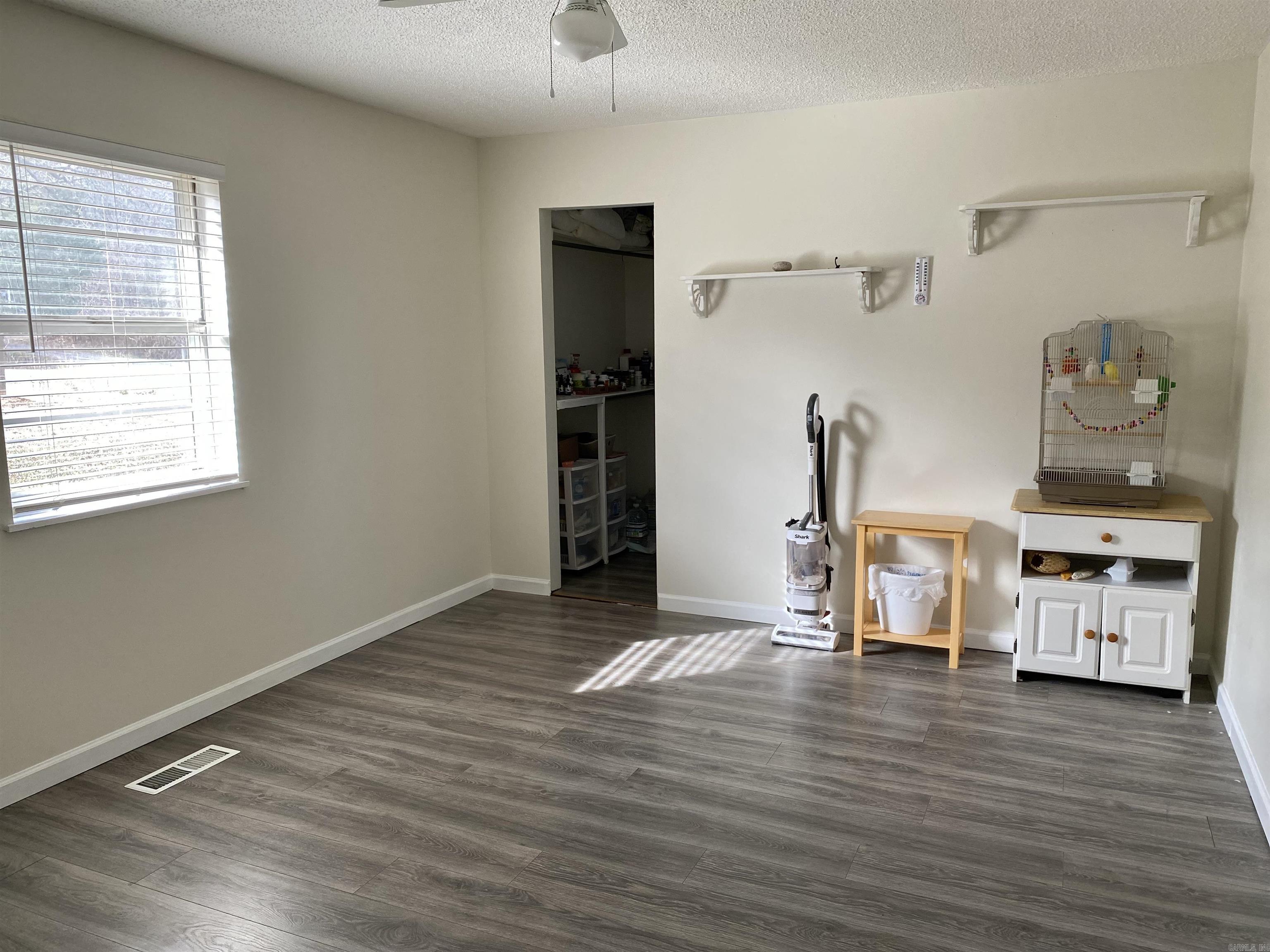 GREEN VALLEY ACRES - Residential