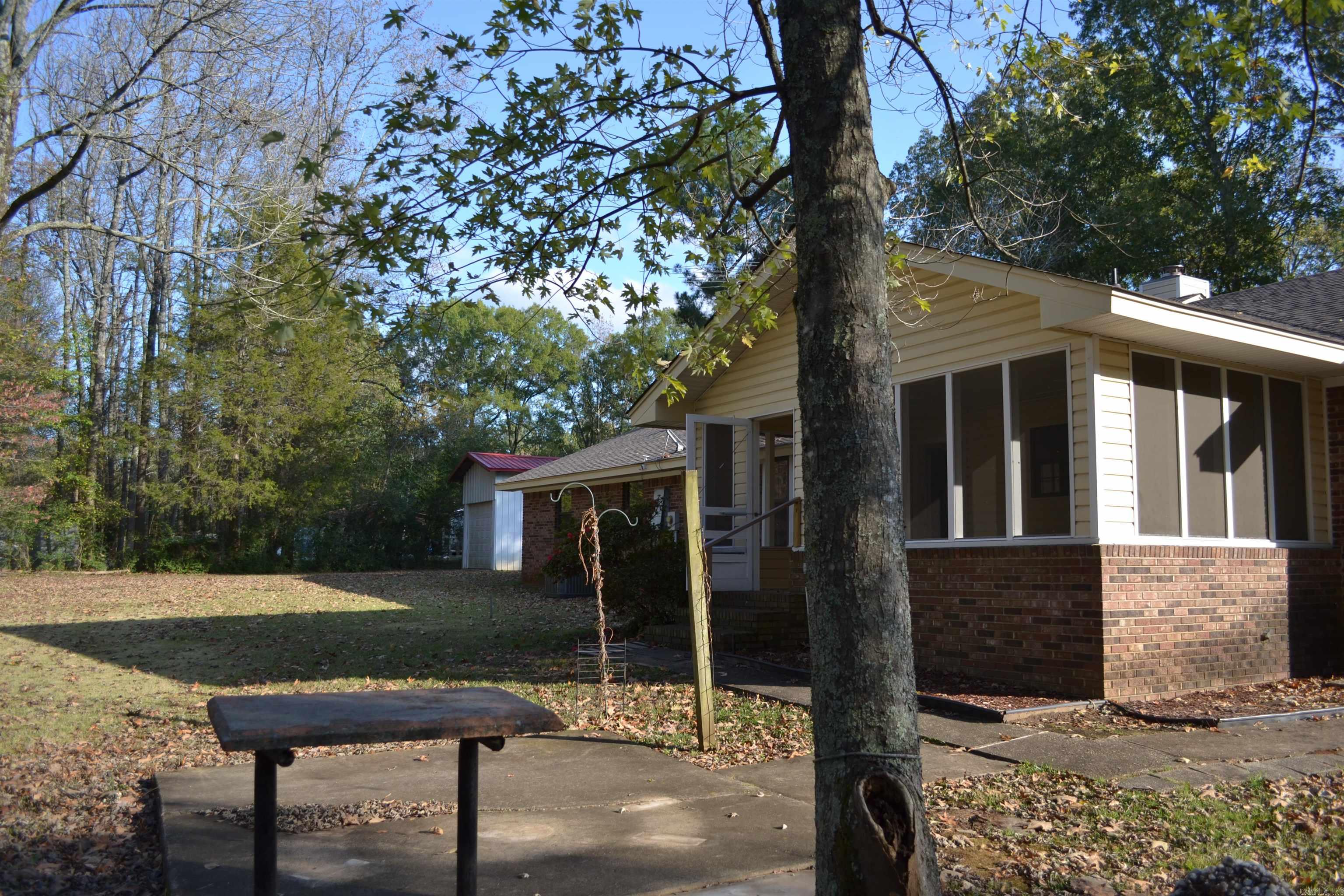 East Main - Residential