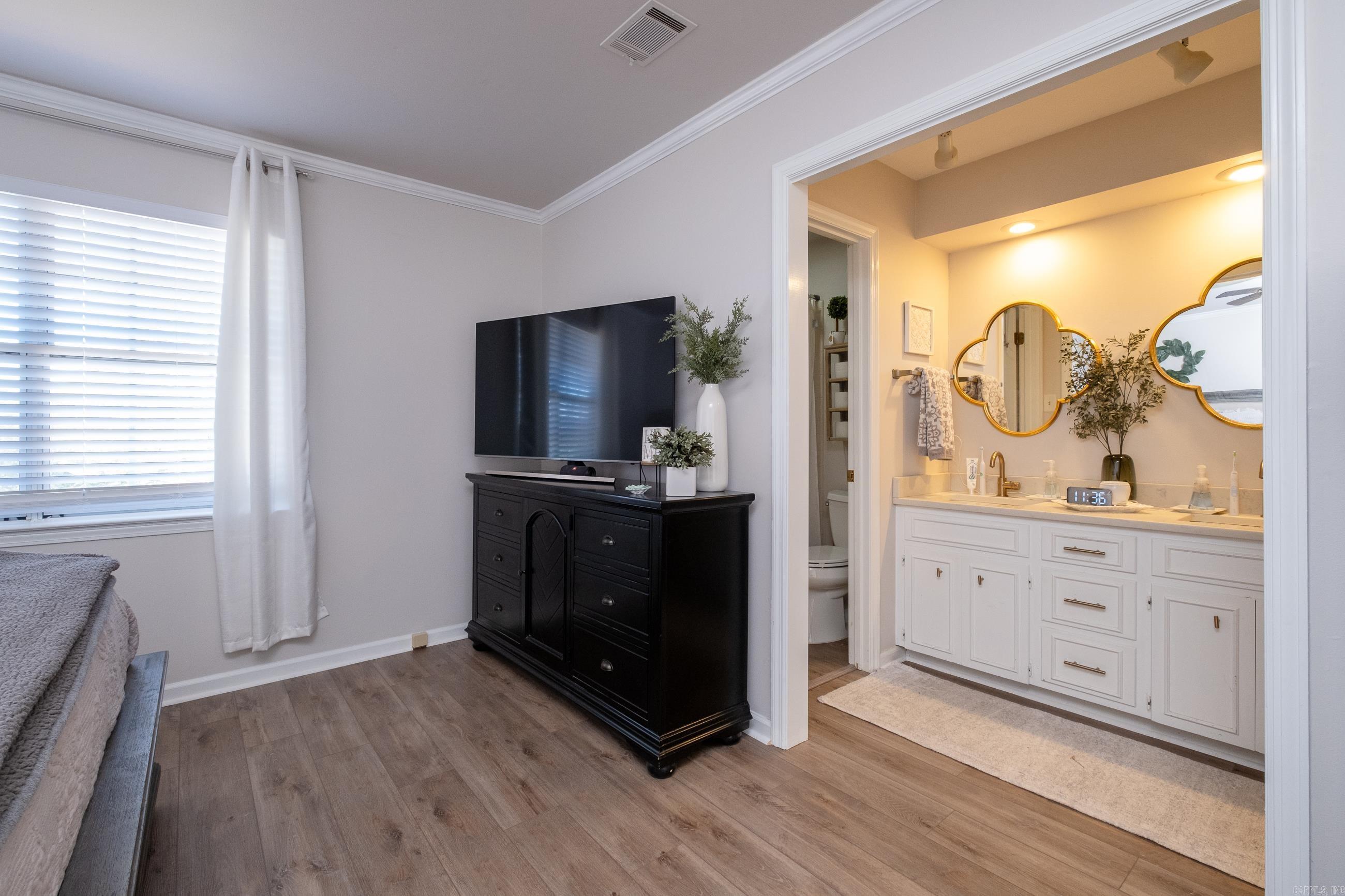 STURBRIDGE - Residential