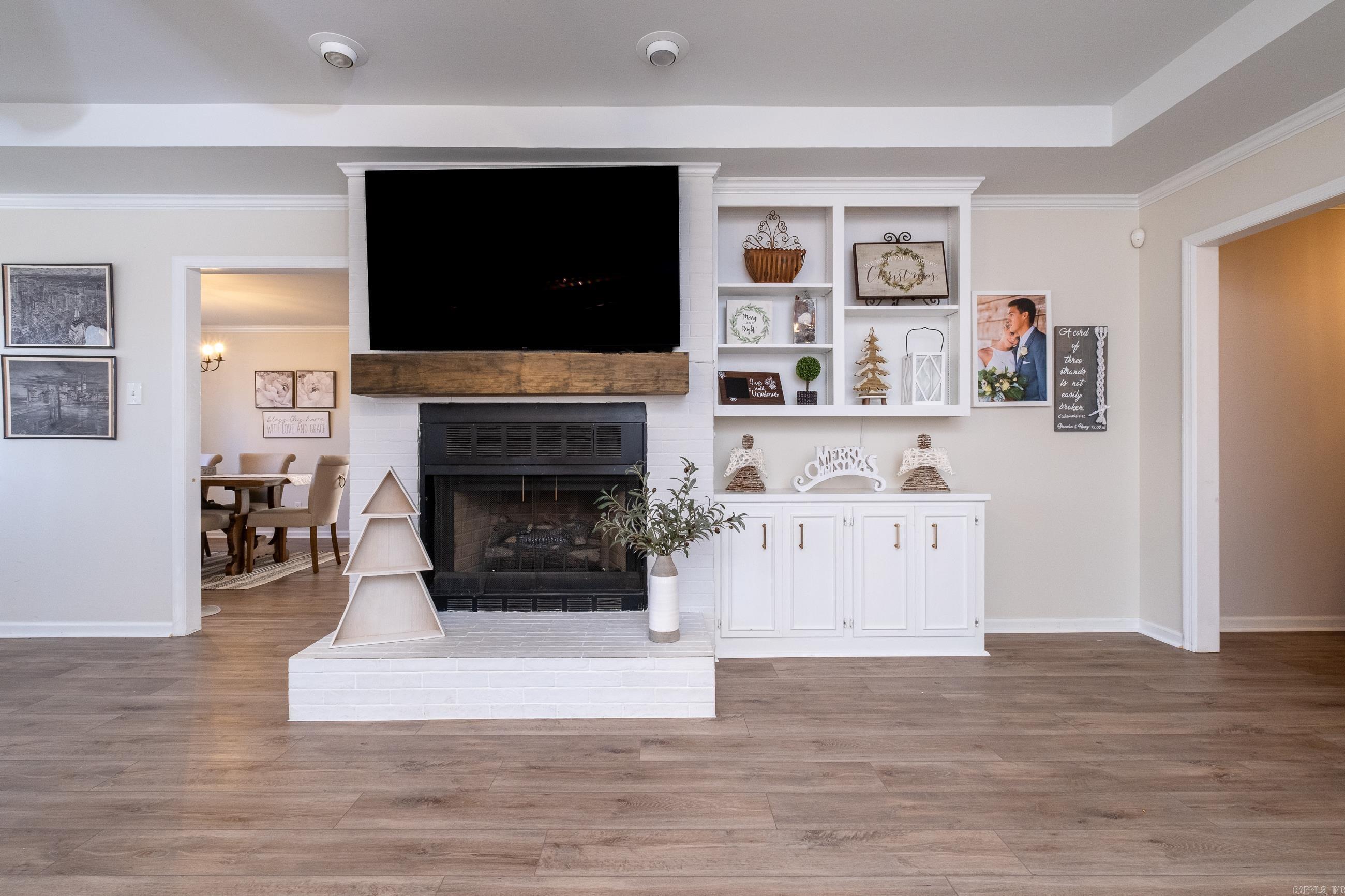 STURBRIDGE - Residential