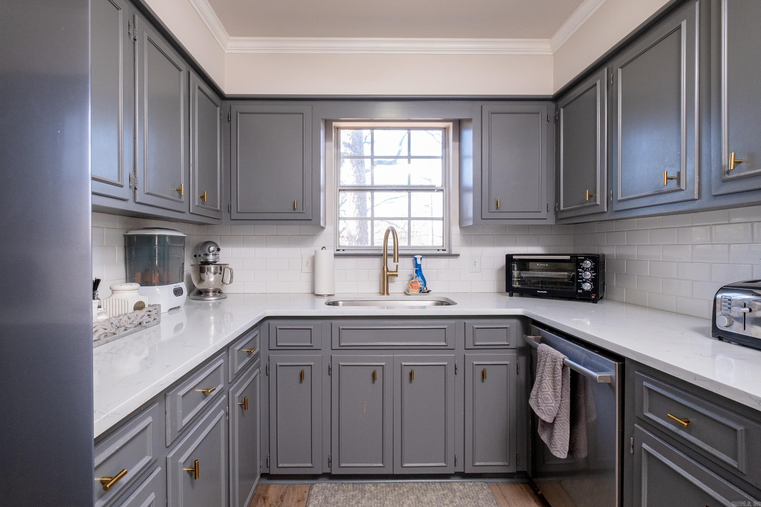 STURBRIDGE - Residential