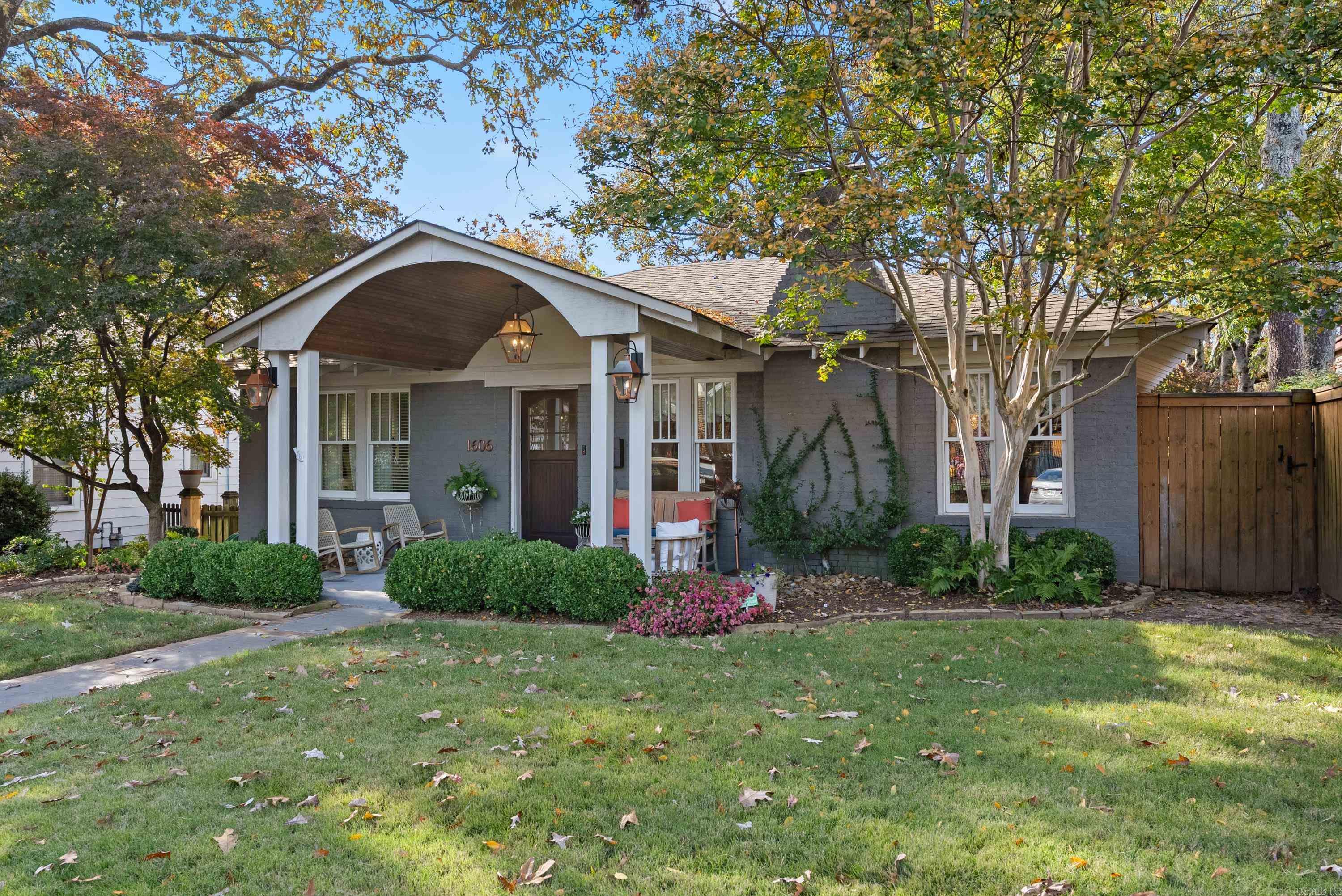 MOUNTAIN PARK - Residential