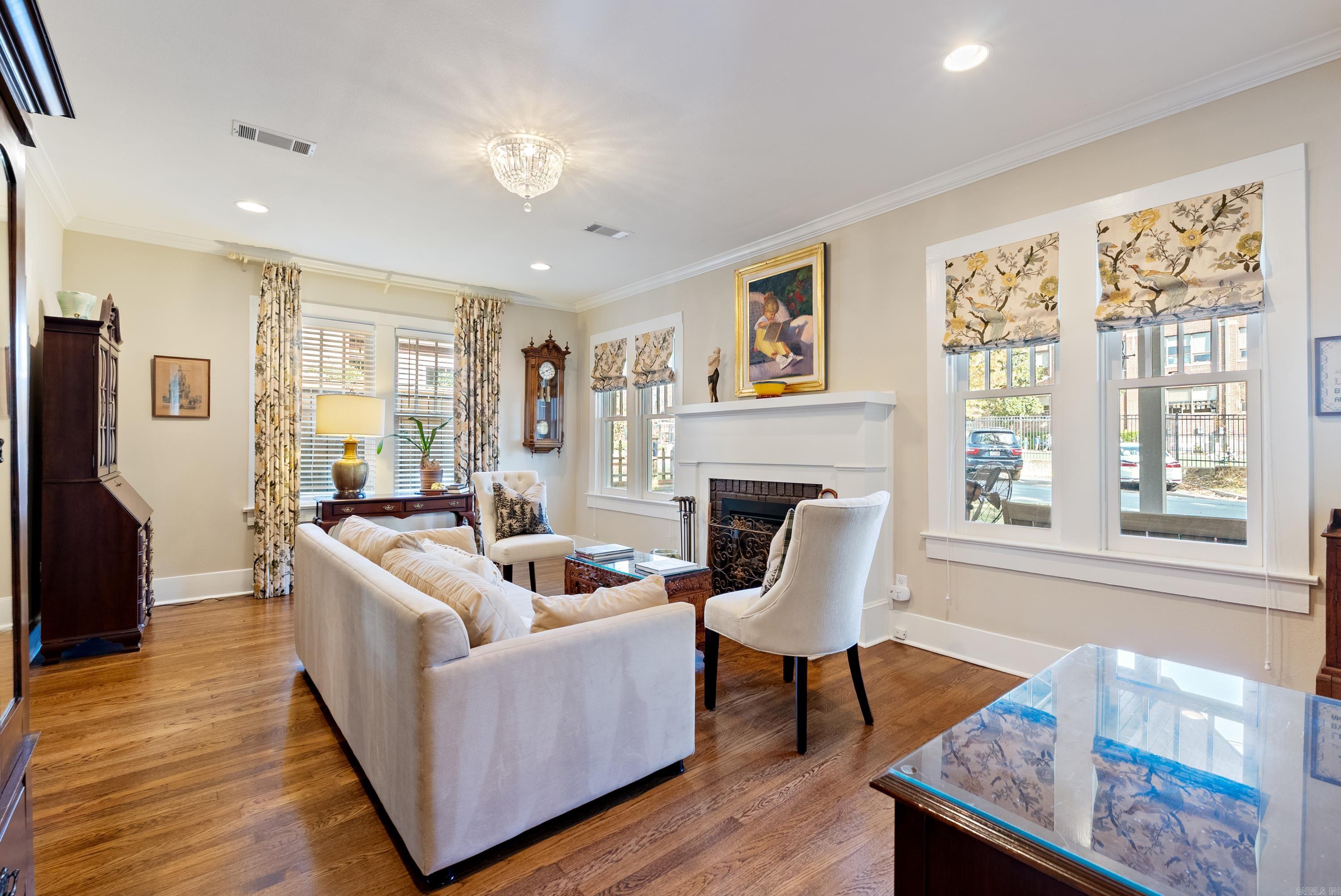 MOUNTAIN PARK - Residential