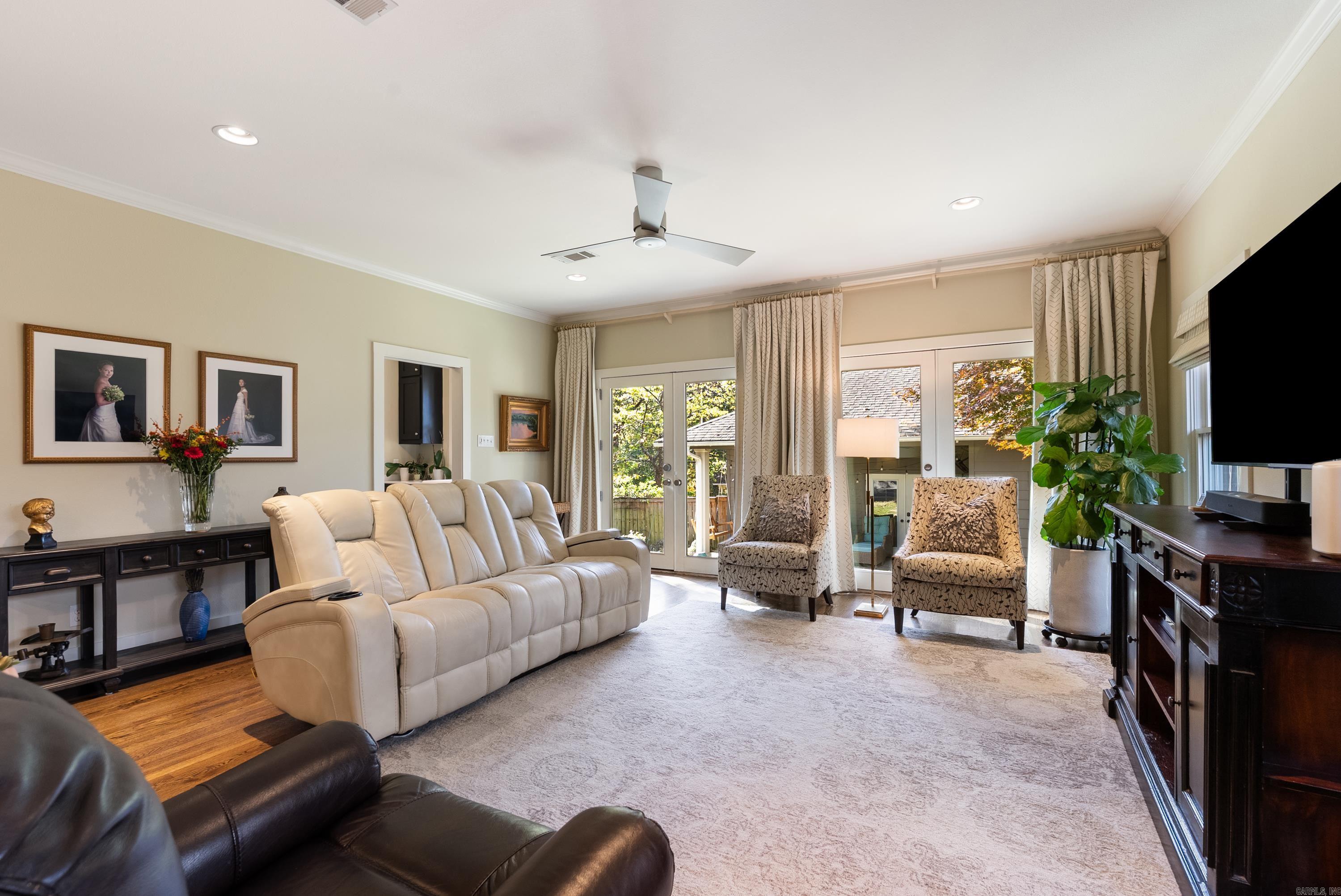 MOUNTAIN PARK - Residential