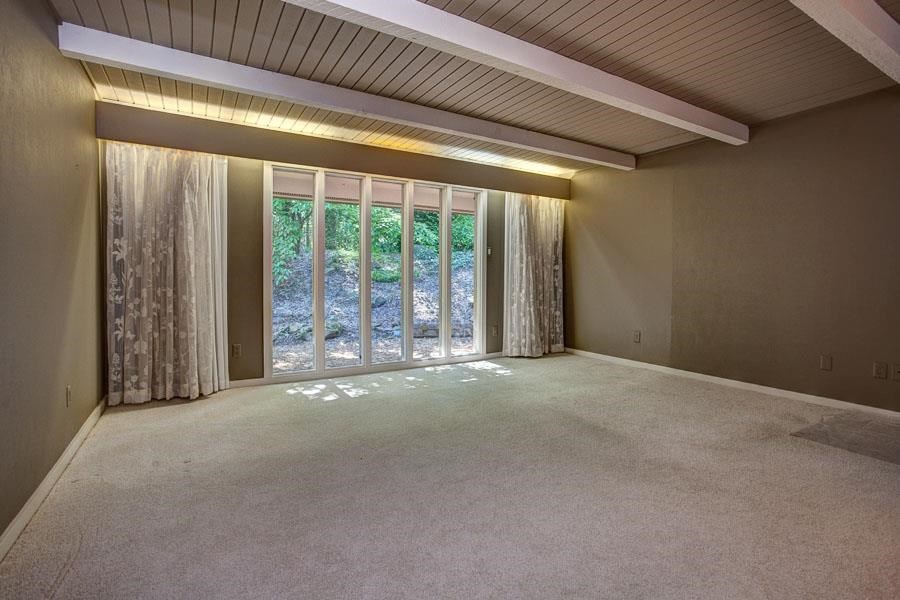 PLEASANT VALLEY - Residential