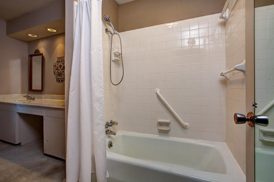 PLEASANT VALLEY - Residential