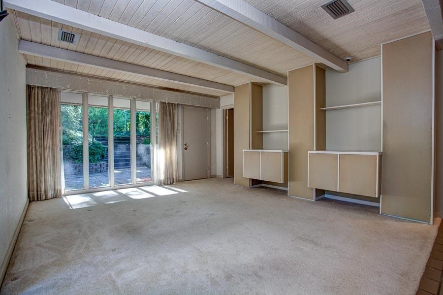 PLEASANT VALLEY - Residential