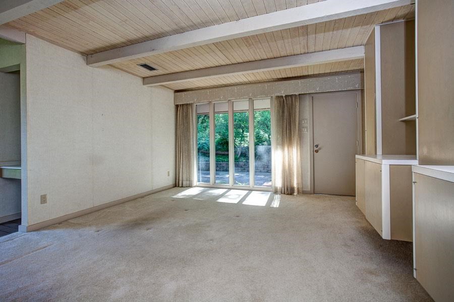 PLEASANT VALLEY - Residential