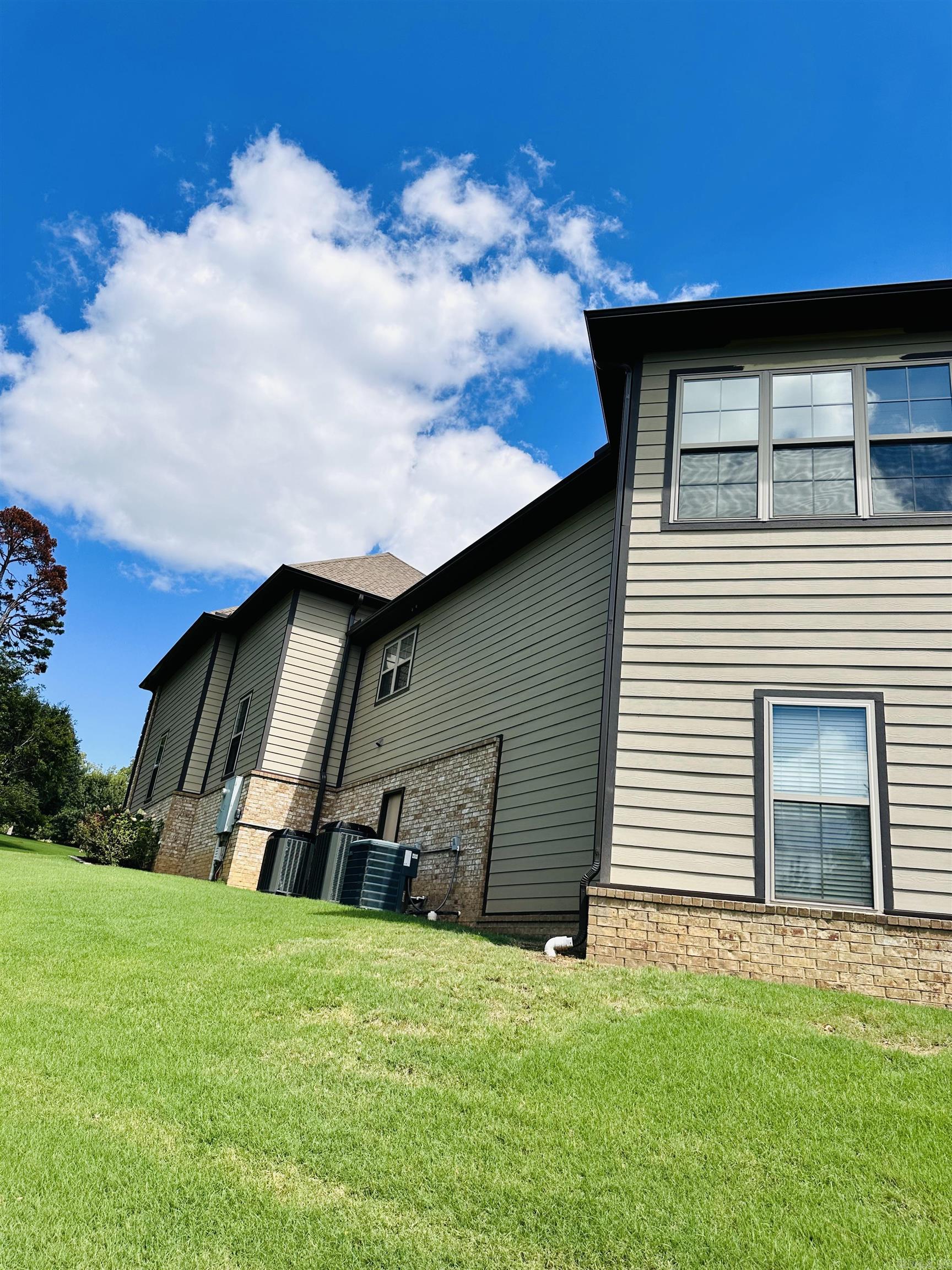 WESTRIDGE - Residential