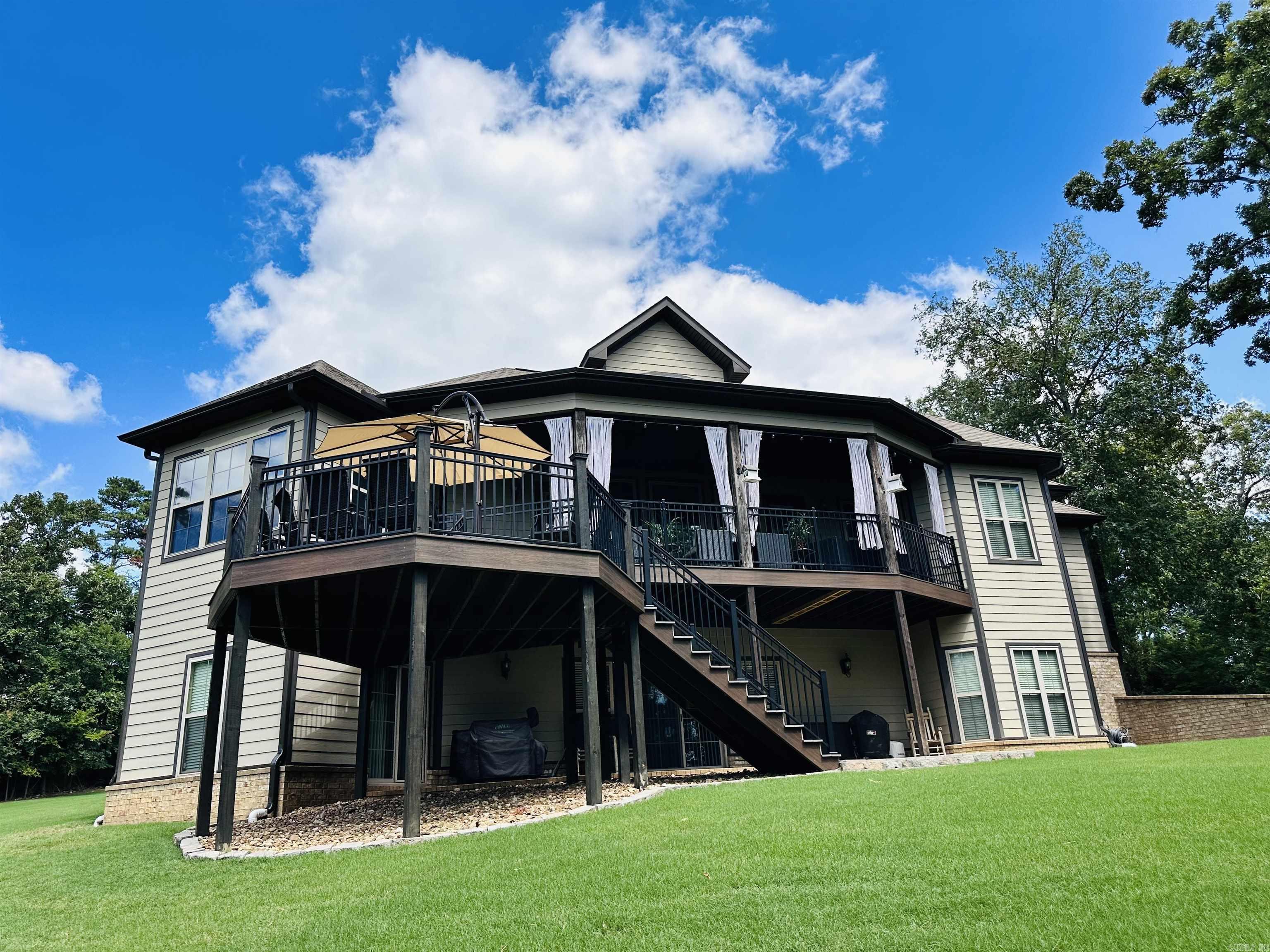 WESTRIDGE - Residential