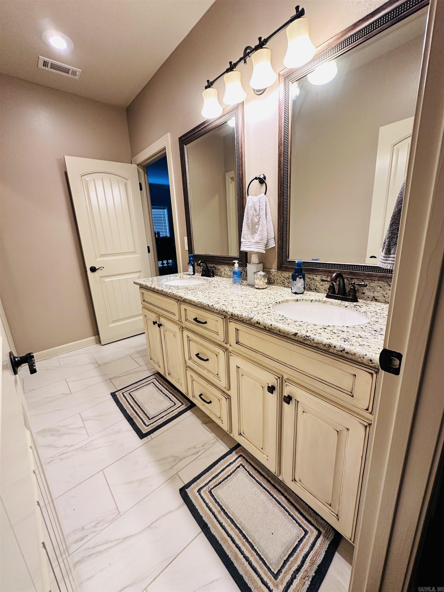 WESTRIDGE - Residential