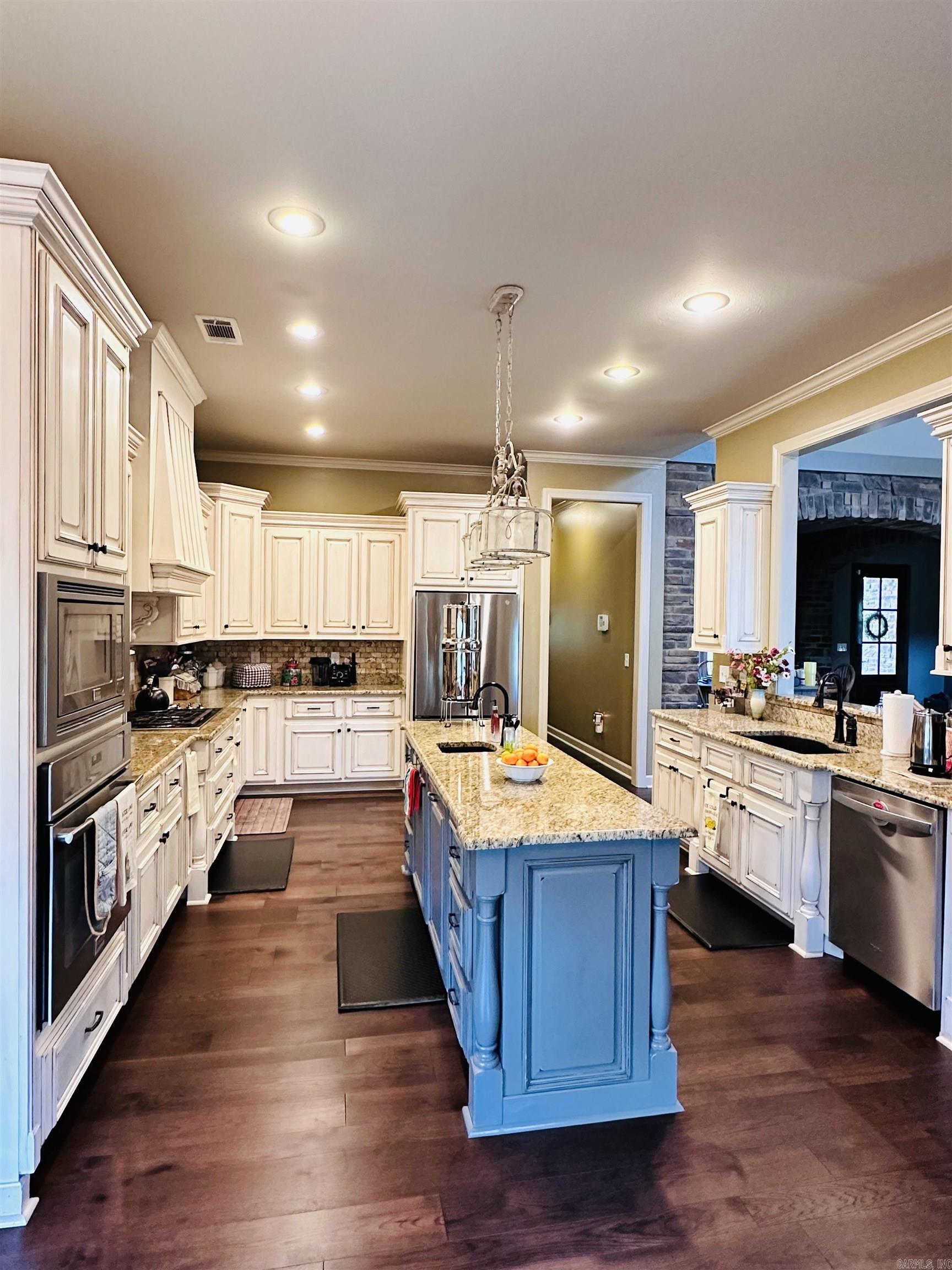 WESTRIDGE - Residential