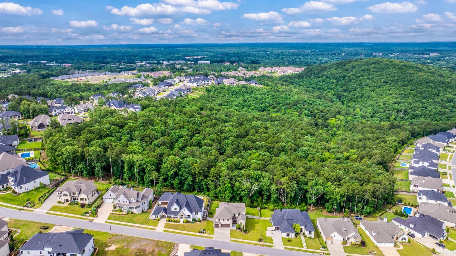 CHENAL VALLEY "FALSTONE COURT" - Residential