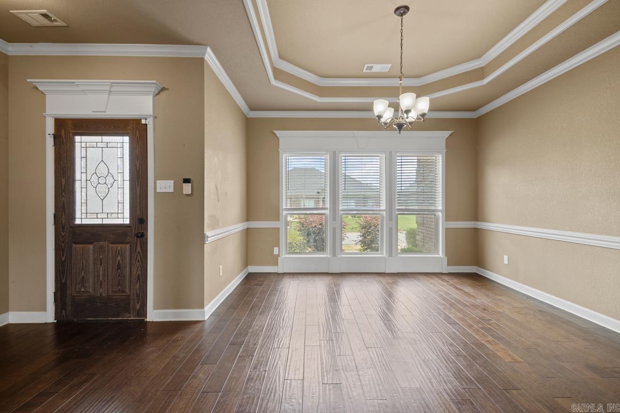 SHADOW CREEK - Residential