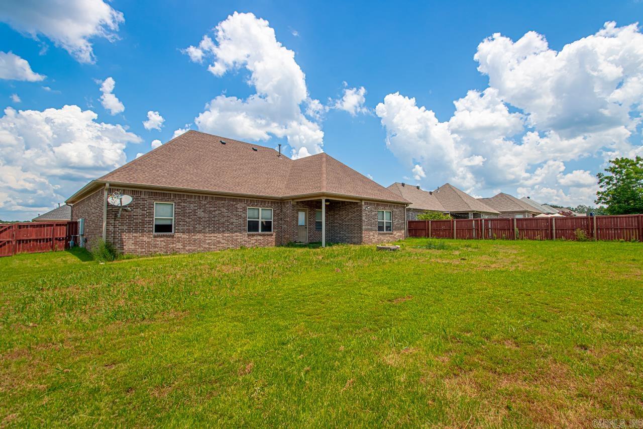 SHADOW CREEK - Residential