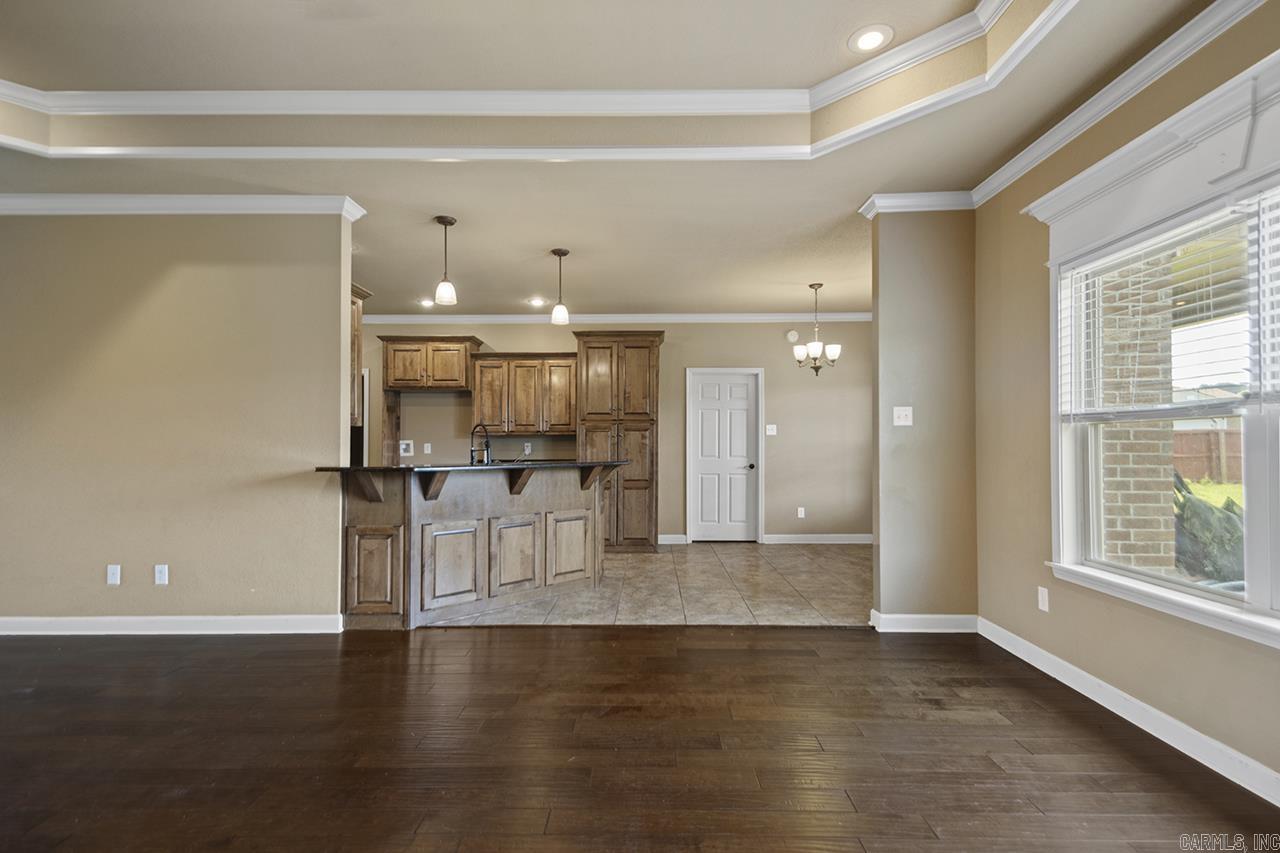 SHADOW CREEK - Residential