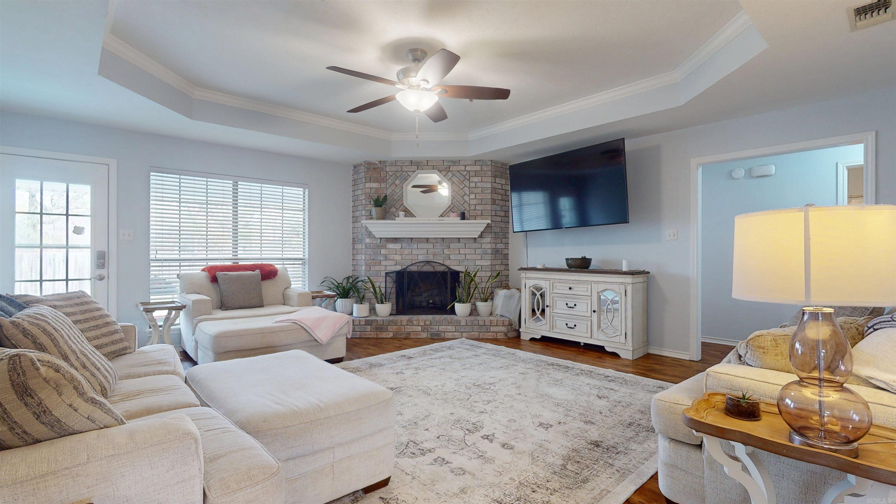 WOODLINE SUBD - Residential