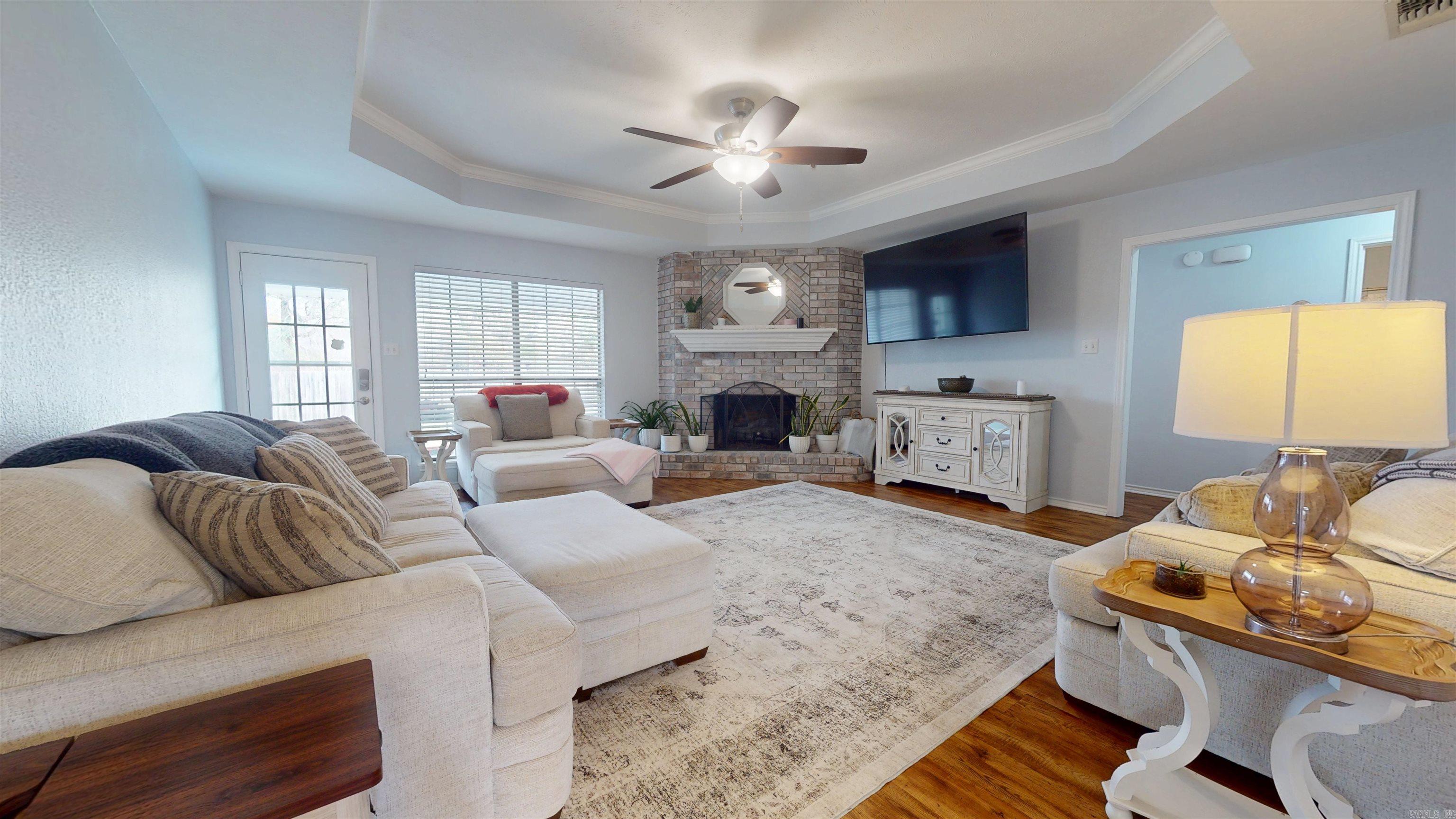 WOODLINE SUBD - Residential